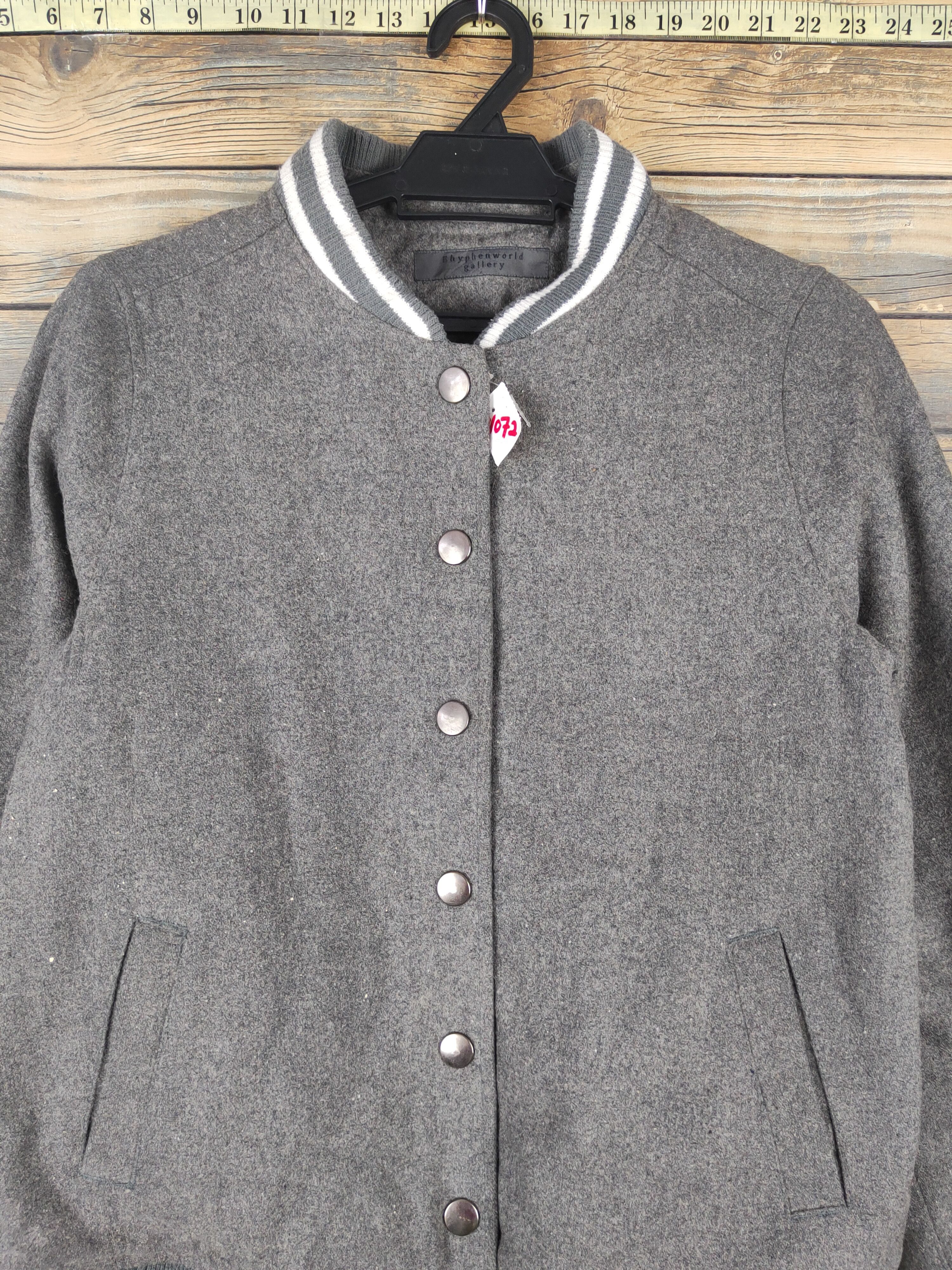 Japanese Brand E Hypen World Gallery Gray Varsity Jackets #W1072 Size US S / EU 44-46 / 1 - 2 Thumbnail