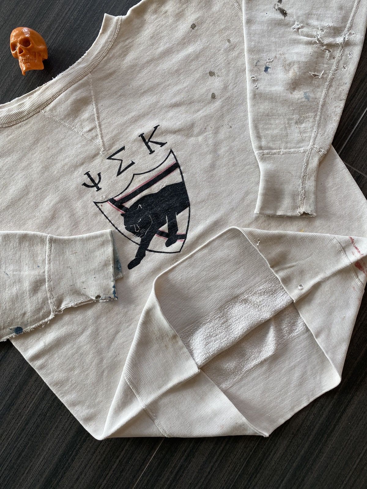 Vintage 50s Single V Black Panther sweatshirt L Size US L / EU 52-54 / 3 - 10 Thumbnail