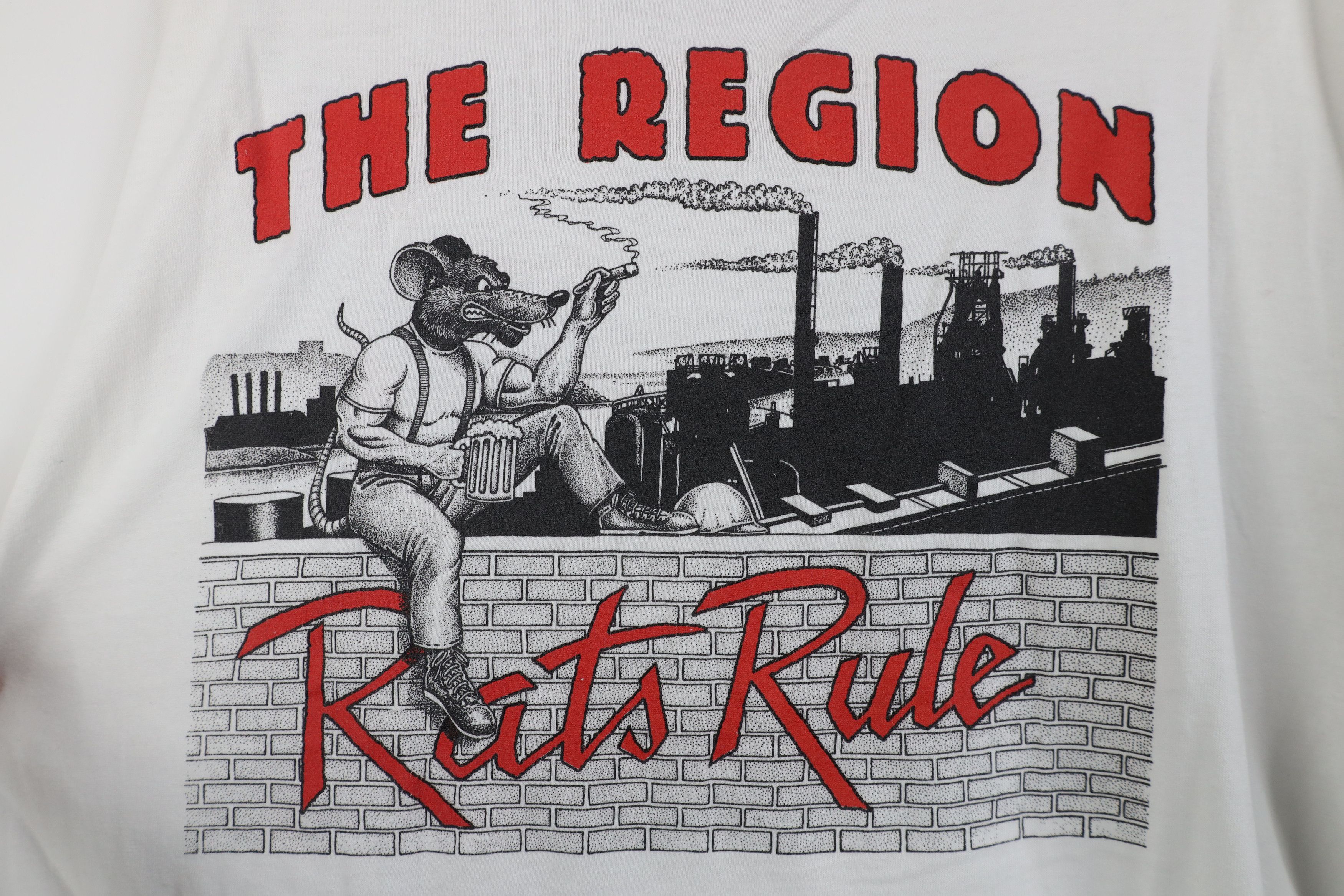 Russell Athletic Vintage 90s Russell Athletic Where Rats Rule Worker T-Shirt Size US XL / EU 56 / 4 - 8 Thumbnail