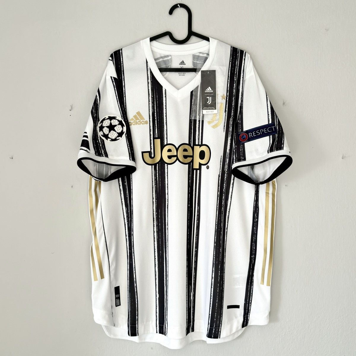 Adidas NEW 2020 2021 Juventus Ronaldo Adidas Home Kit Soccer Jersey Size US XL / EU 56 / 4 - 4 Thumbnail