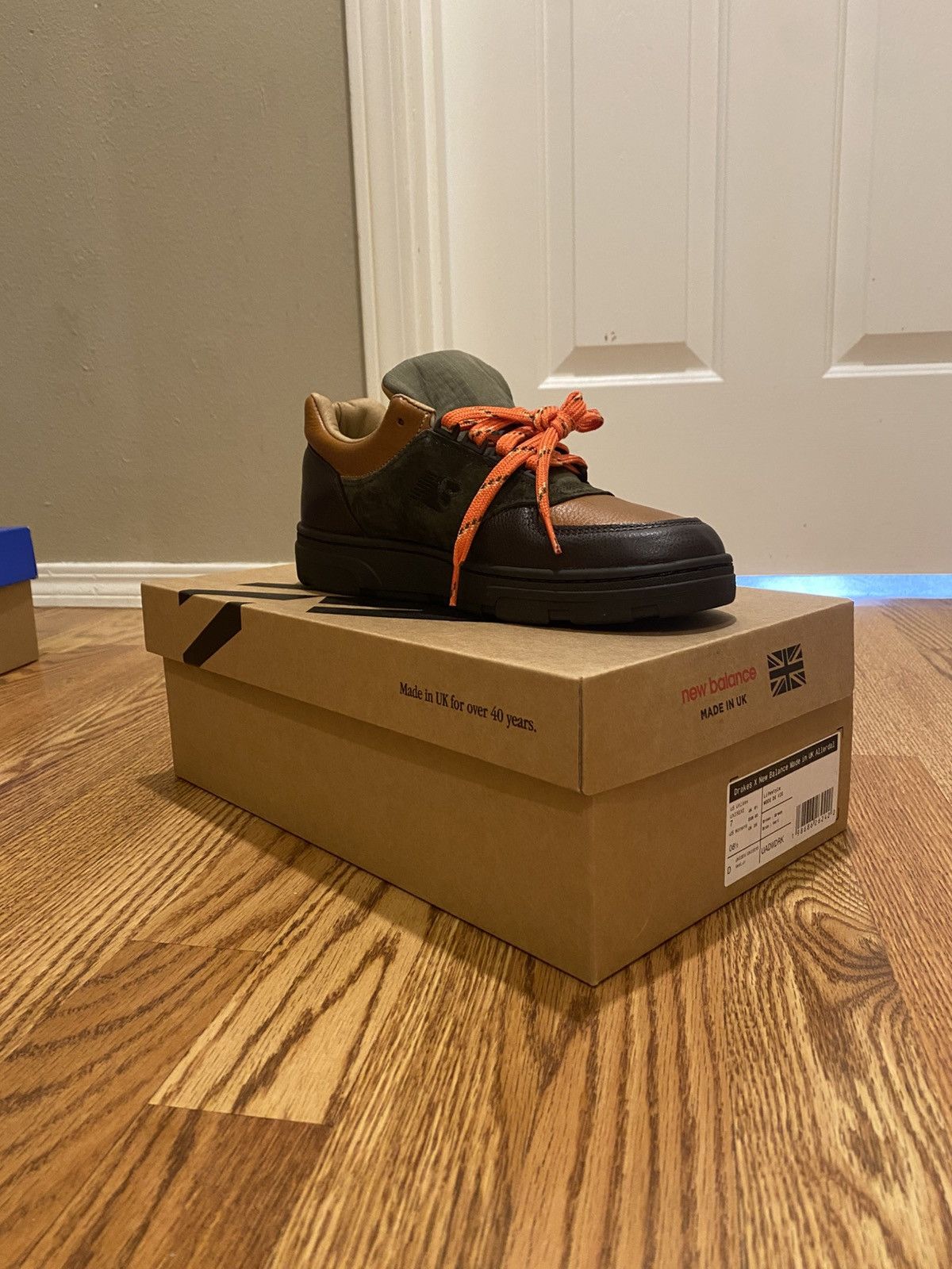 New Balance New Balance x Drakes Allerdale Trainer Size US 7 / EU 40 - 1 Thumbnail