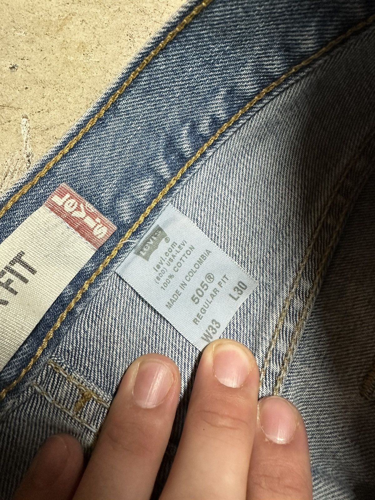 Levi's Vintage Men’s Blue Jeans Pants Levi’s 505 Size US 33 - 12 Thumbnail