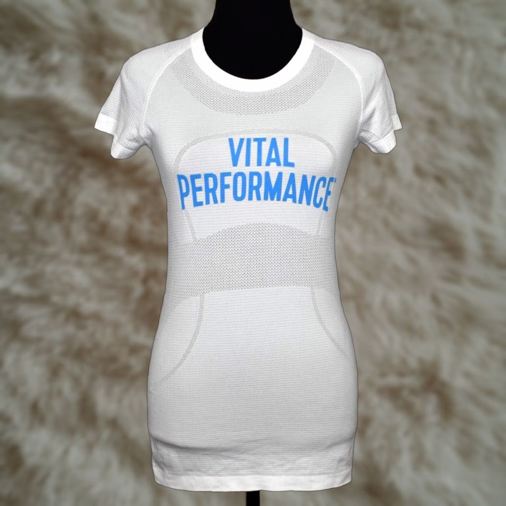 Lululemon Lululemon Short Sleeve Vital Performance Athletic Shirt Womens 2XS 6 White Size XXS / US 00 / IT 34 - 1 Thumbnail