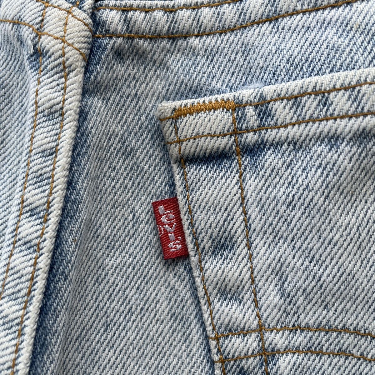 Jean × Levi's 90s Light Wash Vintage Levi’s 610 Faded Jeans Denim Pants Size US 30 / EU 46 - 11 Thumbnail
