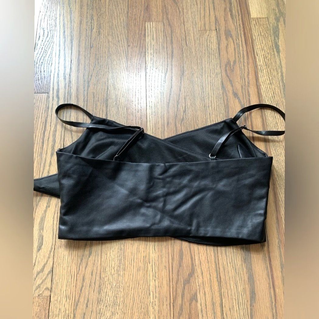 Vintage NWT 12th Tribe Black Faux Leather Tie Front Top Blouse Large L Women Shirt Womens Size L / US 10 / IT 46 - 5 Thumbnail