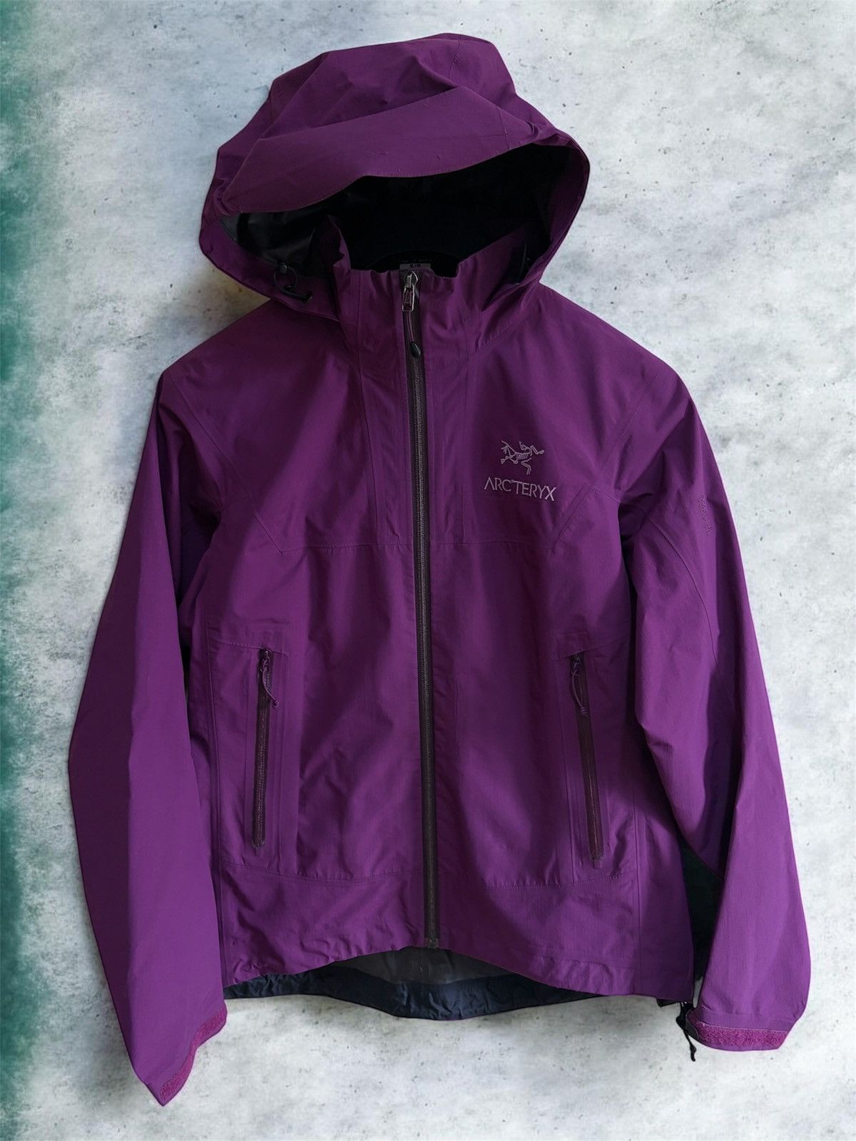 Arc'teryx Rare! Arc'teryx Beta SL Women’s Purple GORE-TEX Jacket S Size S / US 4 / IT 40 - 1 Thumbnail