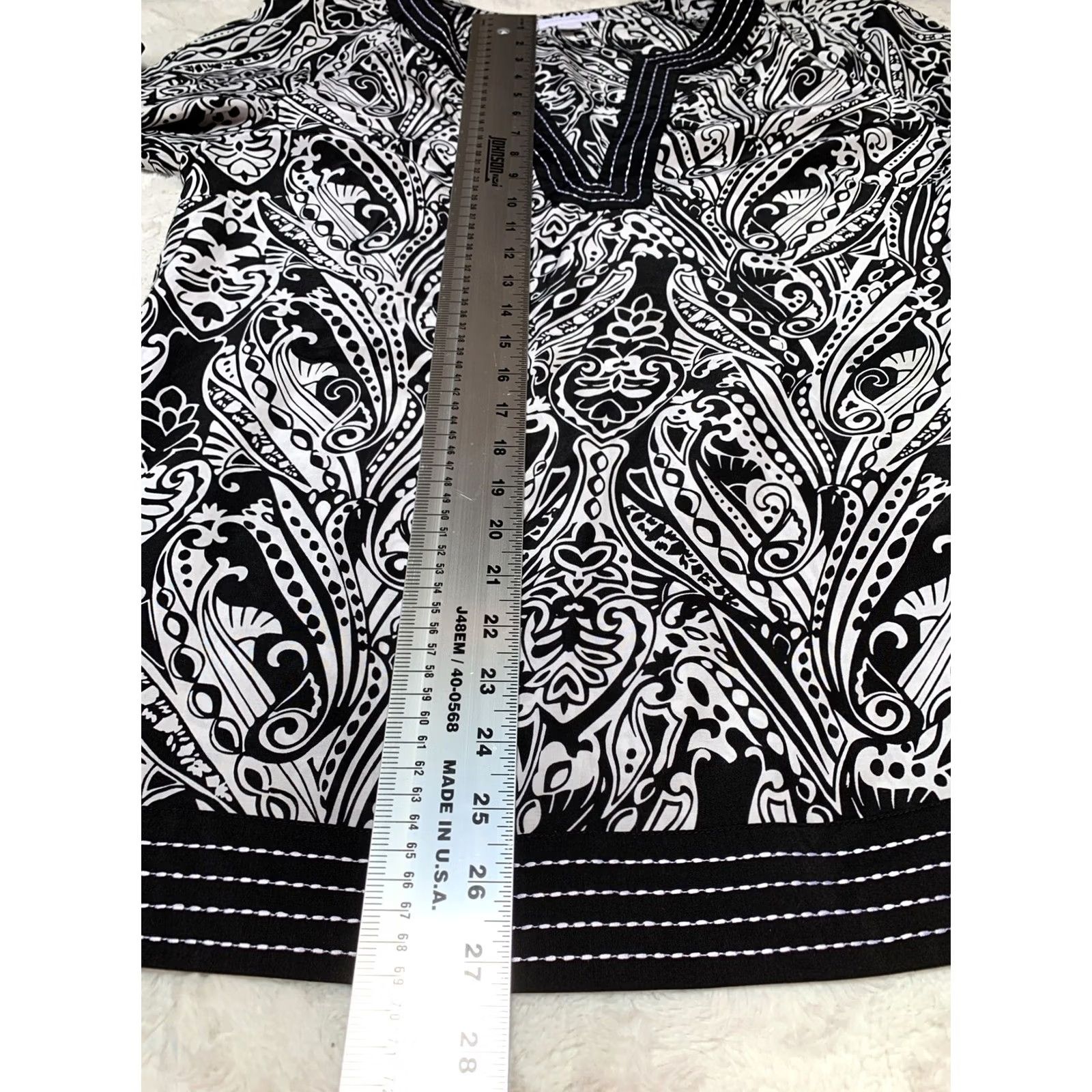 Charter Club Charter Club Women’s Silk Cotton Tunic Top Size 12 Black White Print 3/4 Sleeve Shirt Ladies Tunic Floral Black/White Print 12 Womens Size XL / US 12-14 / IT 48-50 - 7 Thumbnail