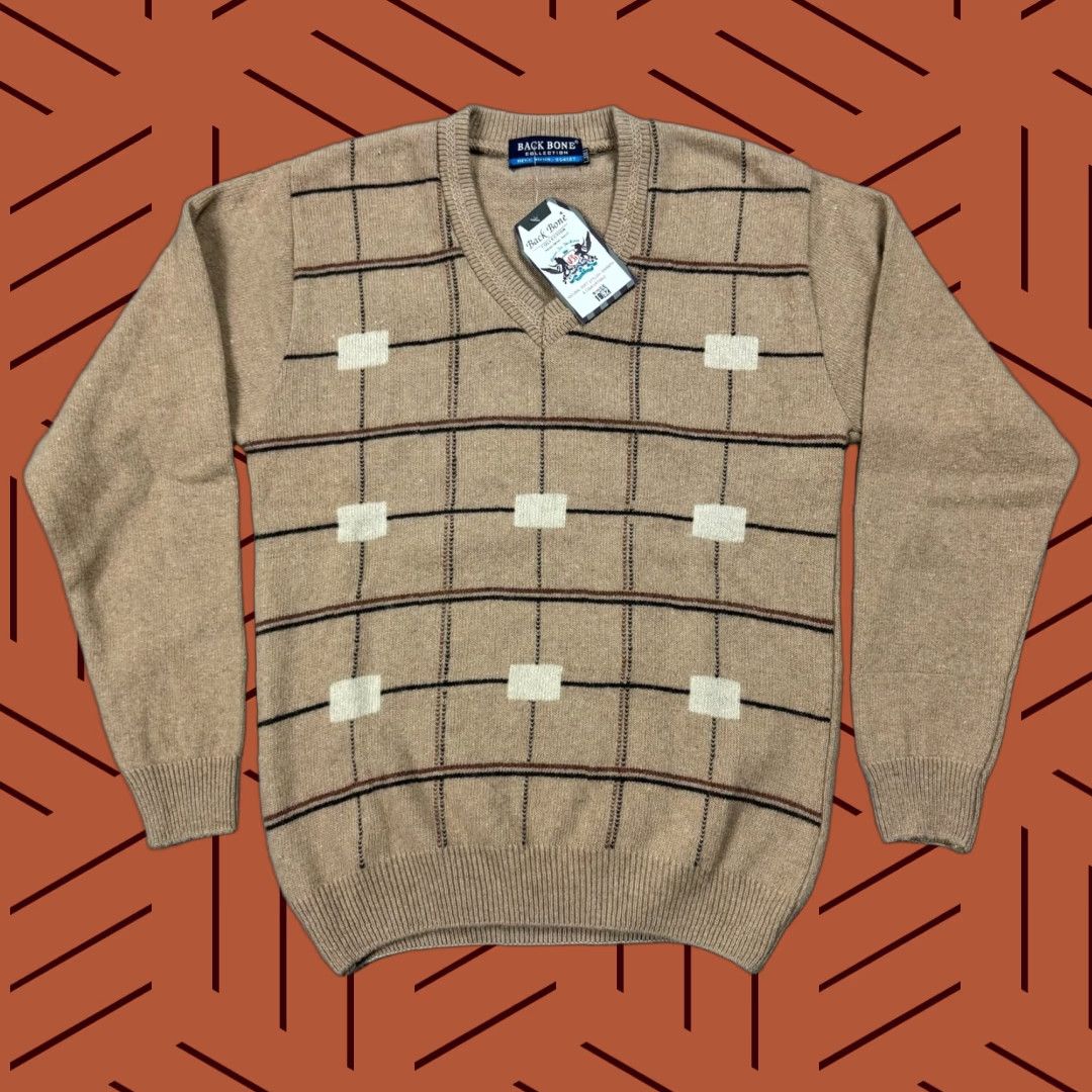 Vintage VINTAGE BACK BONE COLLECTION Wool Sweater M Mens V-Neck Plaid Knit Brown Tan 90s Preppy Pullover USA Made Regular Size M Size US M / EU 48-50 / 2 - 1 Thumbnail