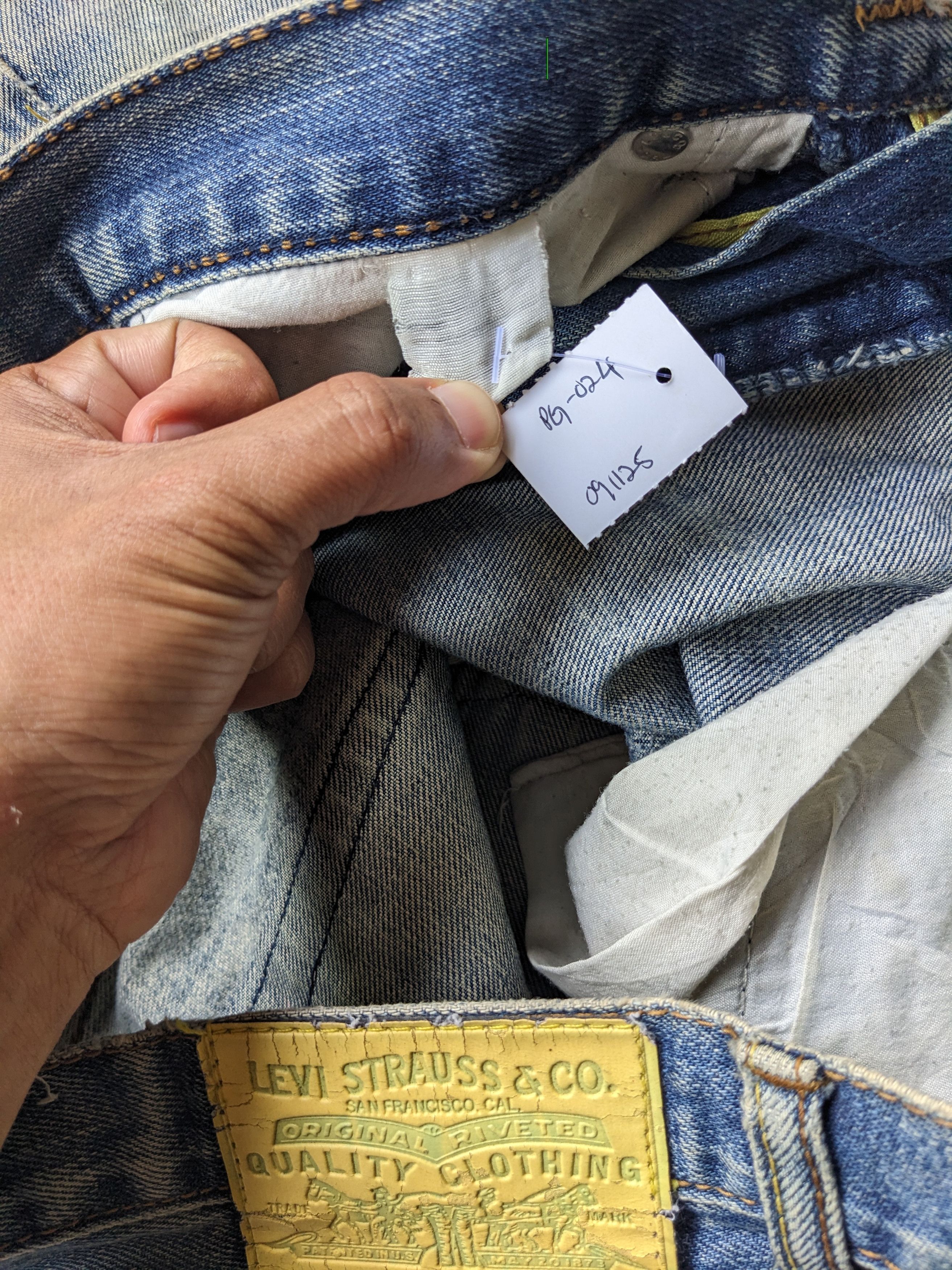 Fragment Design × Levi's Levi's X Fragment Design faded distressed jeans Size US 31 - 12 Thumbnail