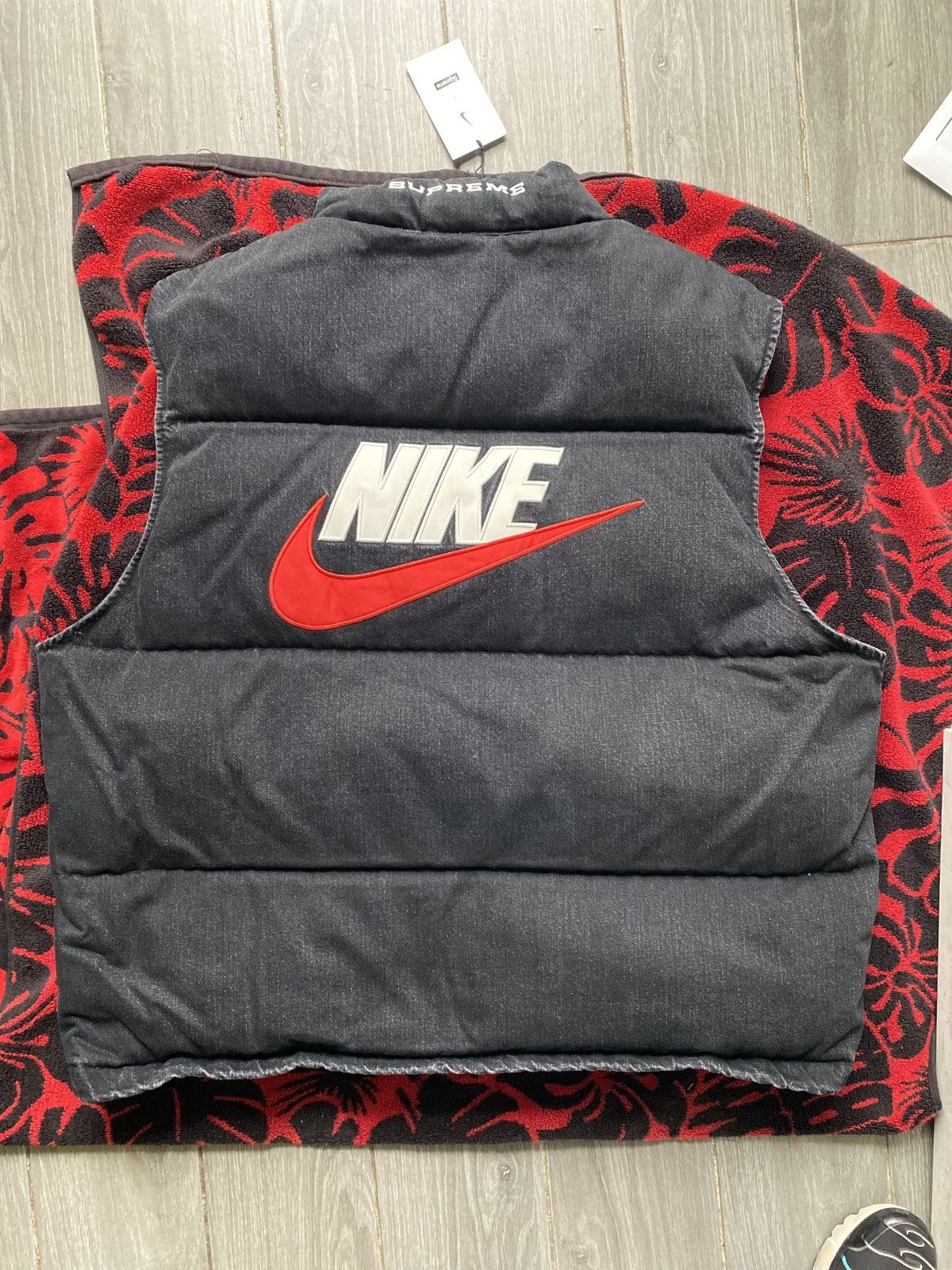 Image of Nike Denim Puffer Vest Size XL in Black, Men's