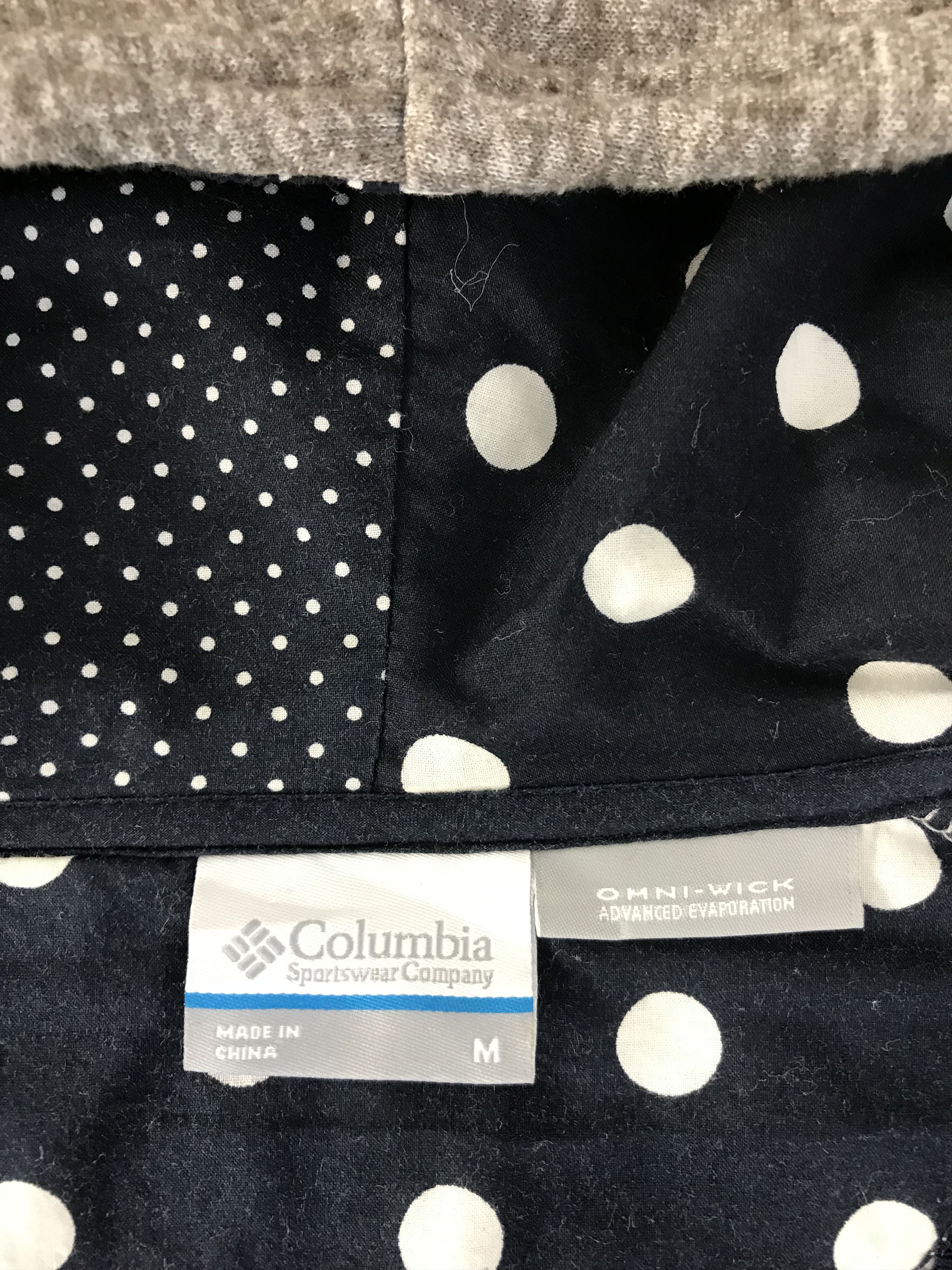 Columbia Vintage Columbia Hiking Sportwear Sweashirt Hoodie Zipper Size US S / EU 44-46 / 1 - 7 Thumbnail