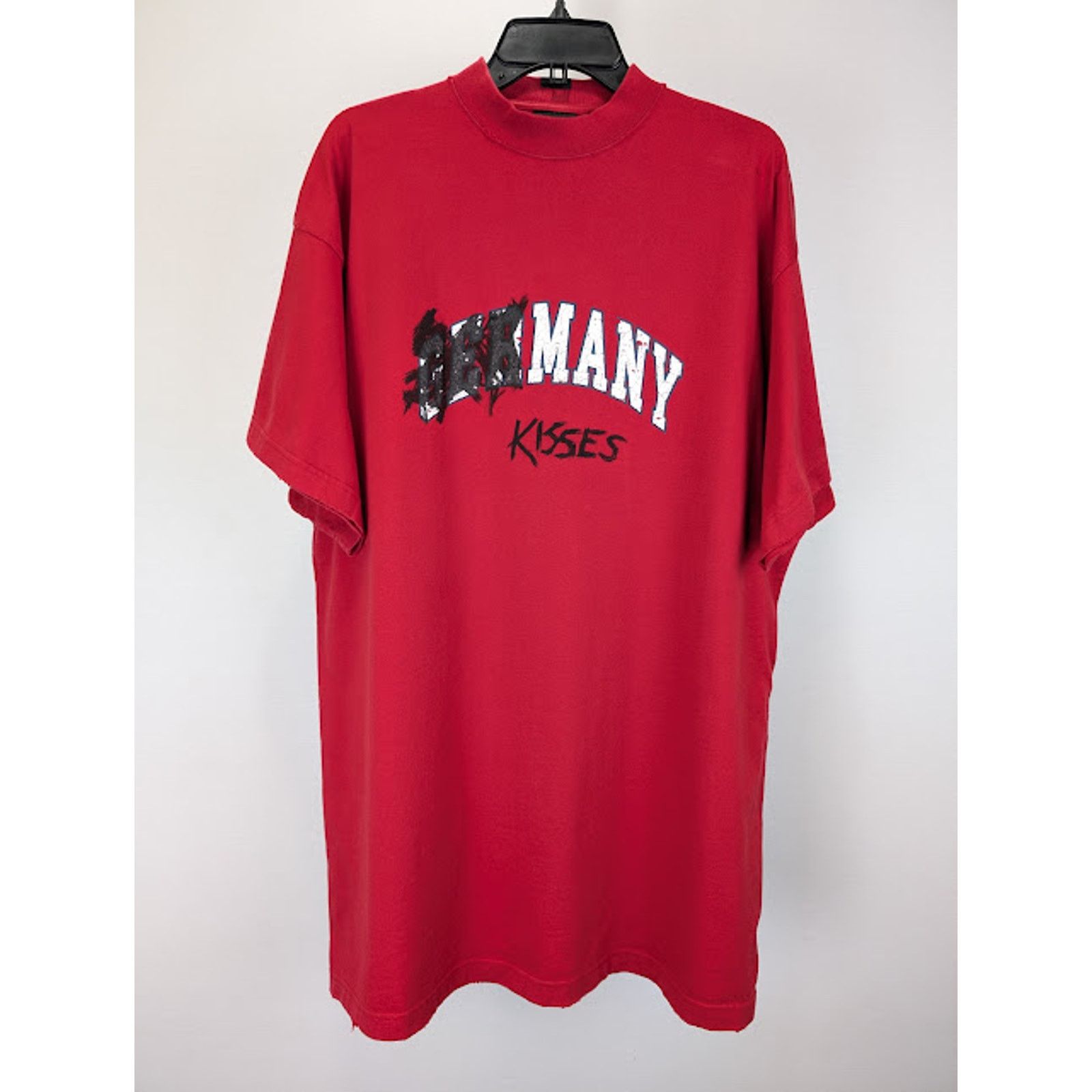 Balenciaga o1rshd1 Oversized T-Shirt in Faded Red Size US S / EU 44-46 / 1 - 1 Thumbnail