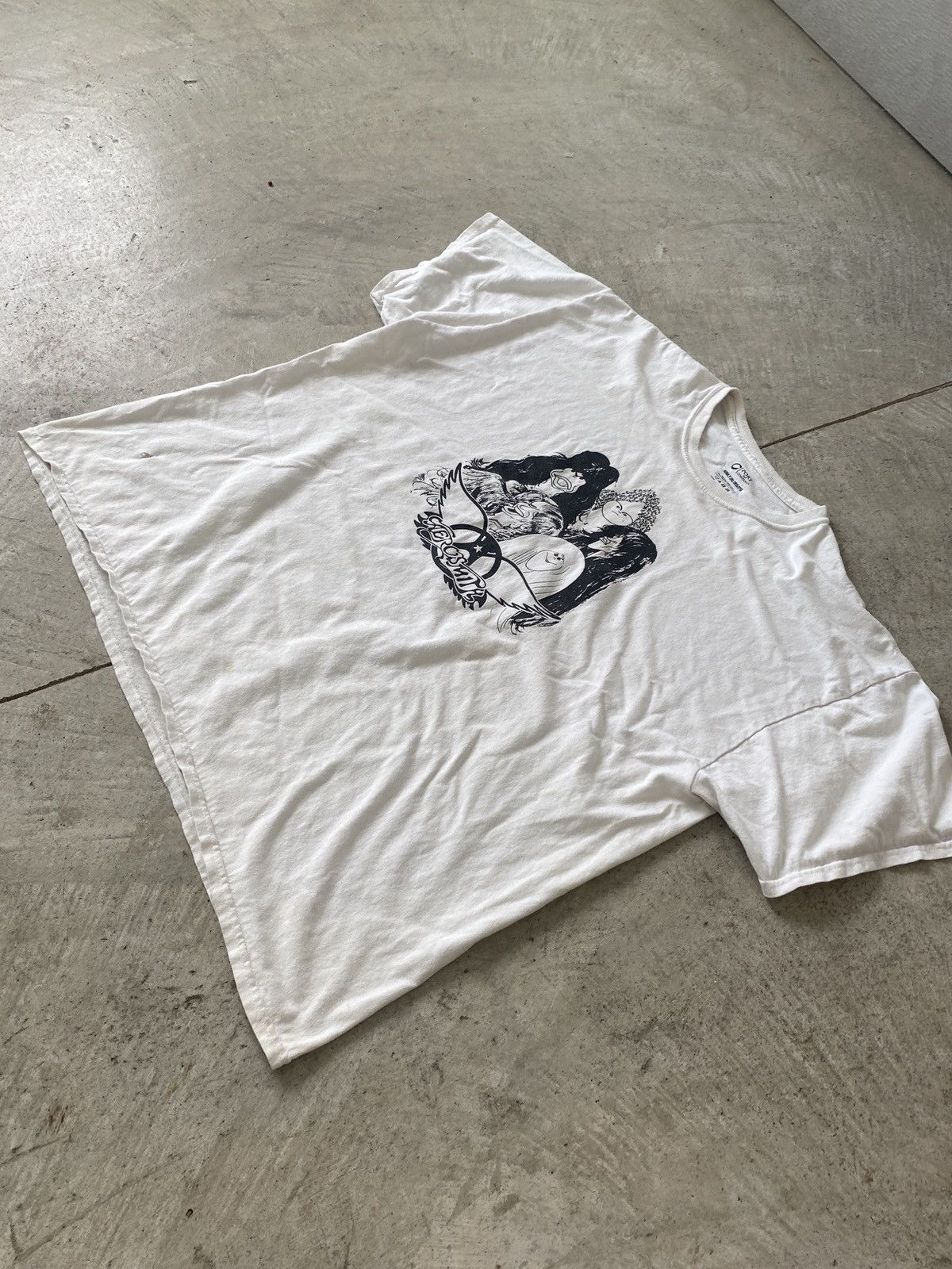 Port & Company Aerosmith Draw The Line Caricature Tee Size US XXL / EU 58 / 5 - 1 Thumbnail