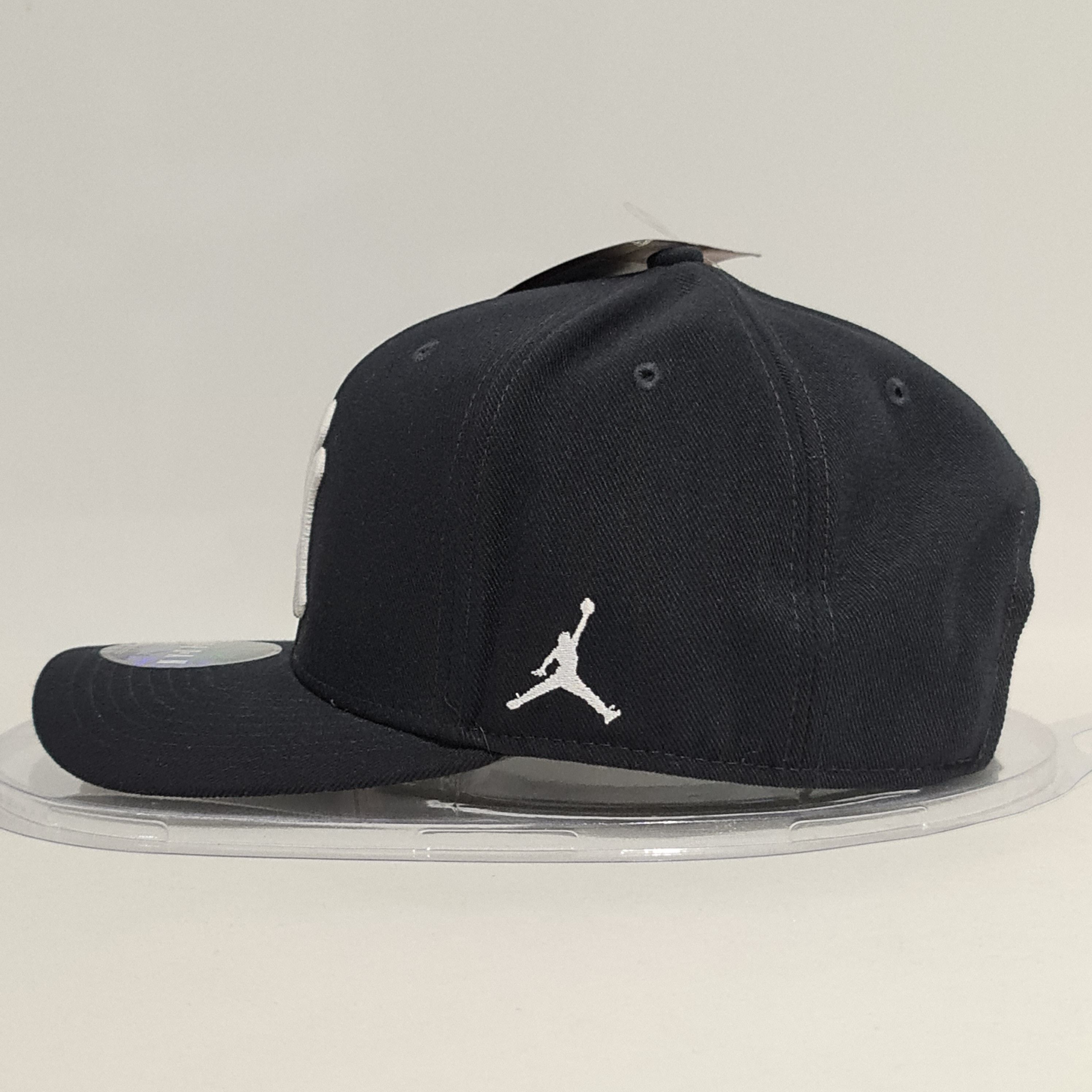 Jordan Brand Jordan Cap Strapback 'NY Yankees RE2PECT' Black Size ONE SIZE - 3 Thumbnail