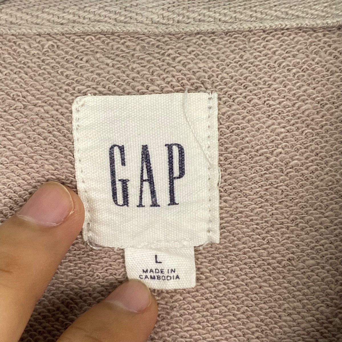 Vintage Vintage Gap Hoodie Sweater Beige Pullover Jumper Size L Size US L / EU 52-54 / 3 - 6 Thumbnail