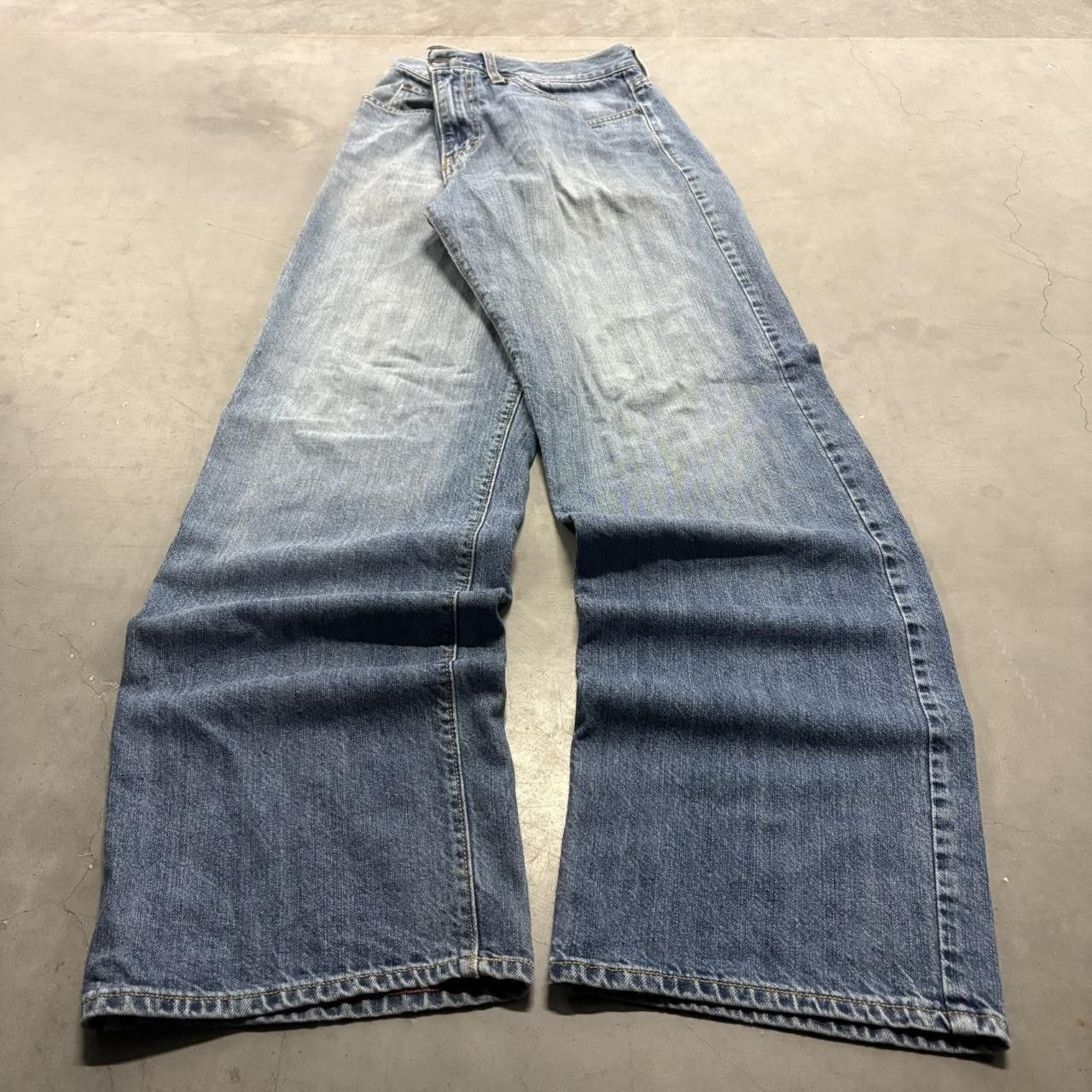 Old Navy Crazy Vintage Y2K/2000s Super Baggy Wideleg Old Navy Medium Blue Wash Denim Jeans! Size US 34 / EU 50 - 2 Thumbnail