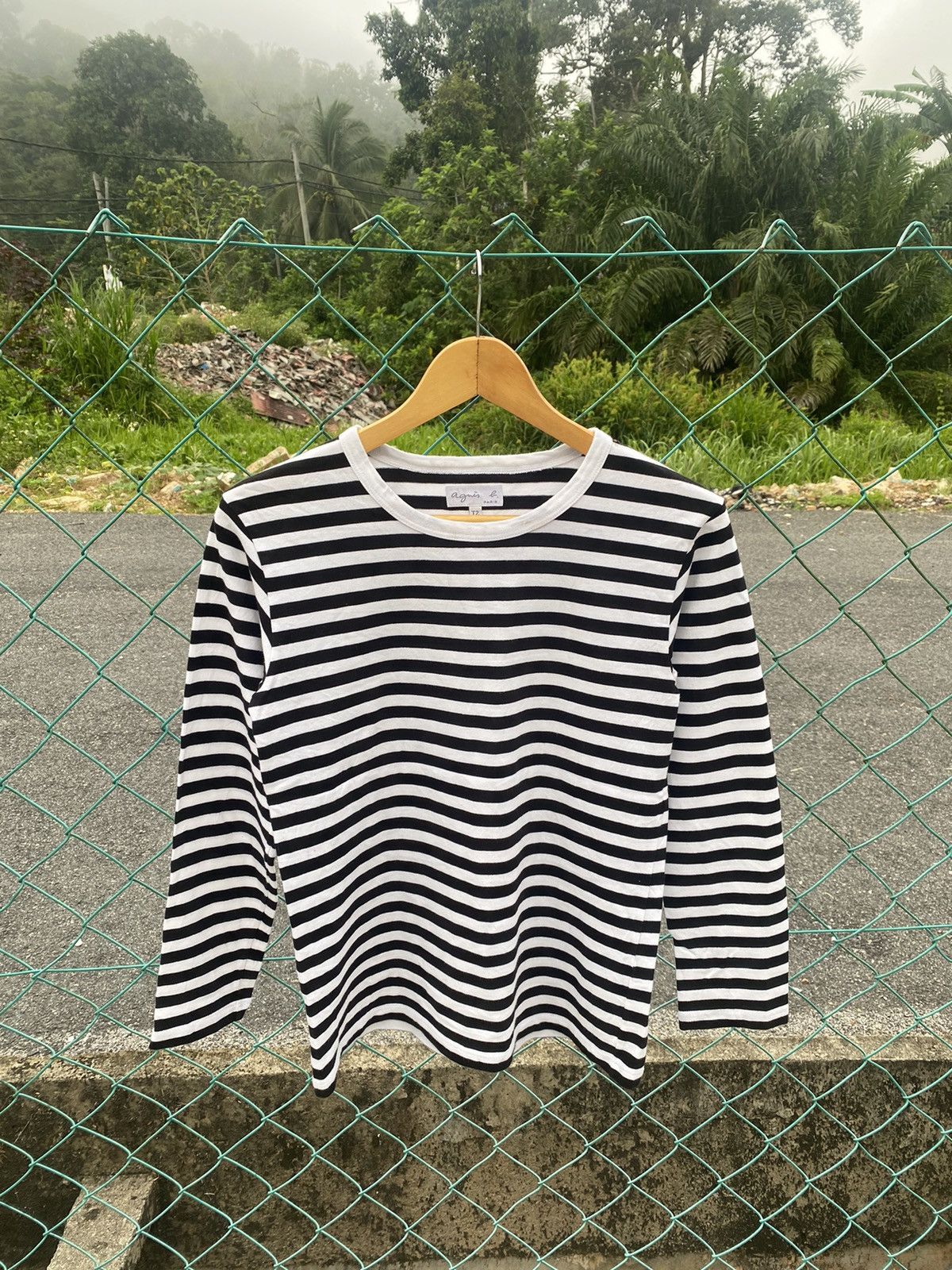 agnes b. Agnes B. white black breton striped tshirts Size XS / US 0-2 / IT 36-38 - 1 Thumbnail
