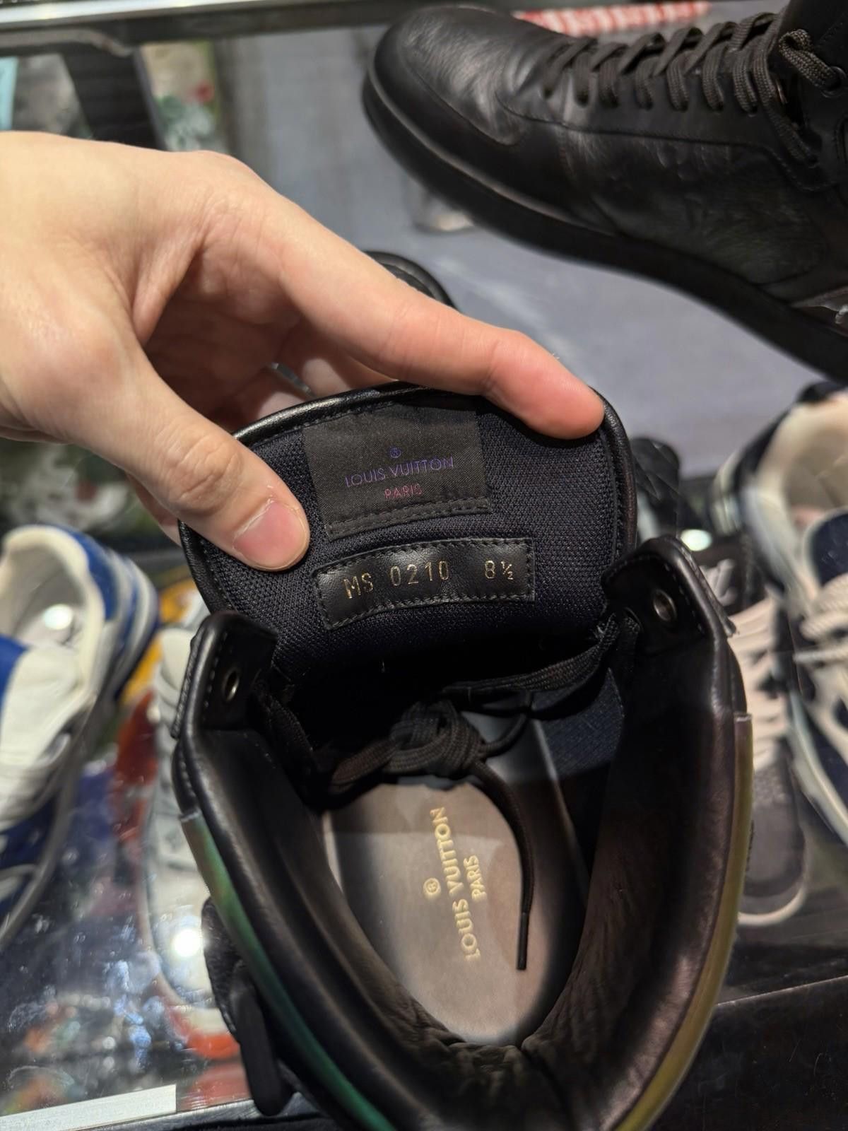 Louis Vuitton Louis Vuitton Rivoli Sneakers Multi Color 9.5US/8.5LV Size US 9.5 / EU 42-43 - 10 Thumbnail