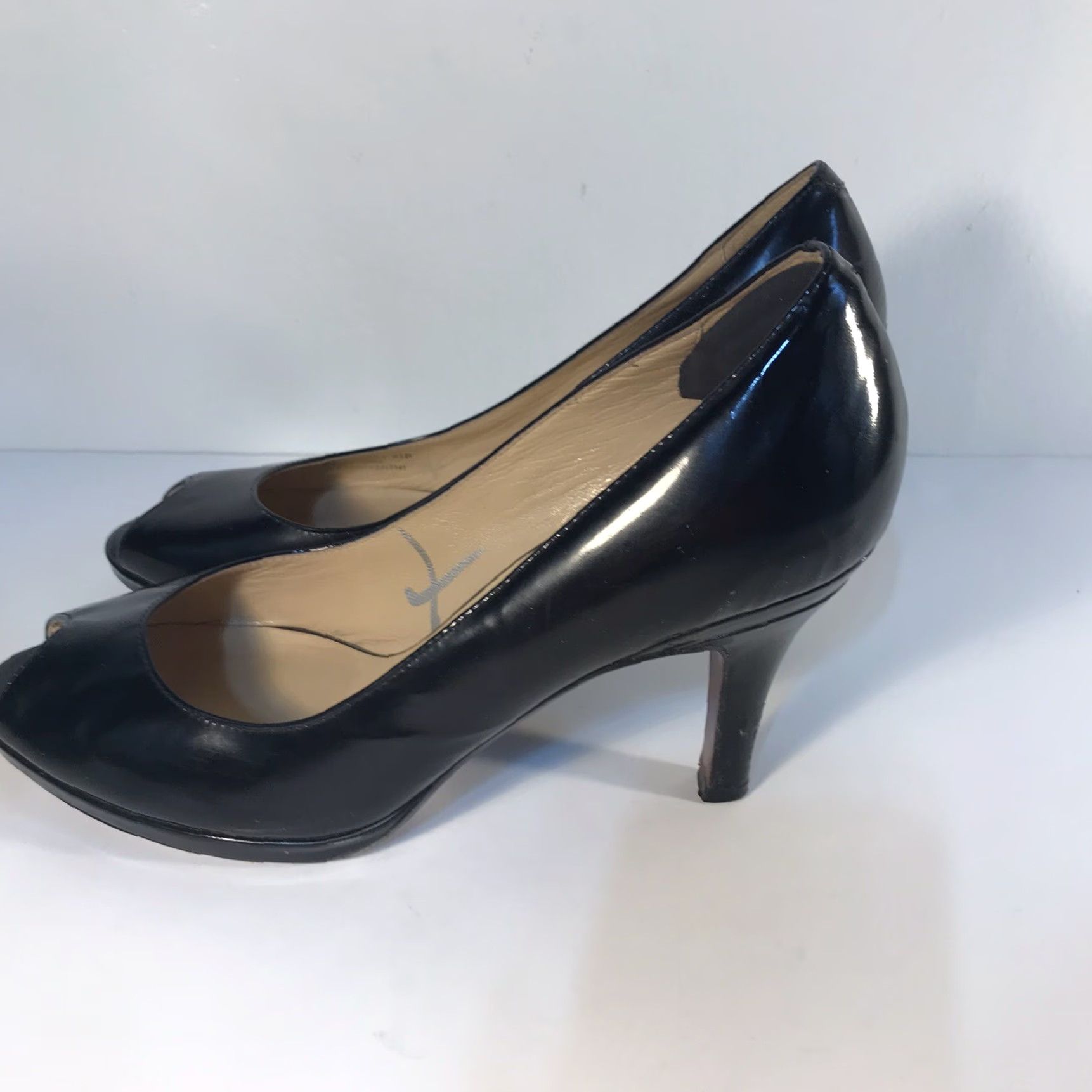 Cole Haan VINTAGE Cole Haan Women's Pump Shoes Black Patent Leather Peep Toe 8.5B 3-inch Heels Formal Casual Size US 8.5 / IT 38.5 - 2 Thumbnail