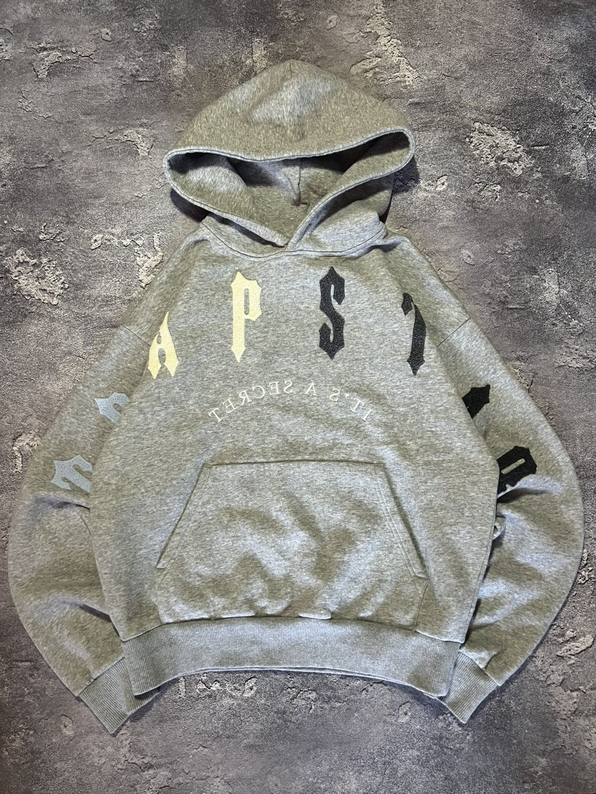 Trapstar London Vintage Trapstar Logo Hoodie Drip Luxury Drill Size US S / EU 44-46 / 1 - 2 Thumbnail