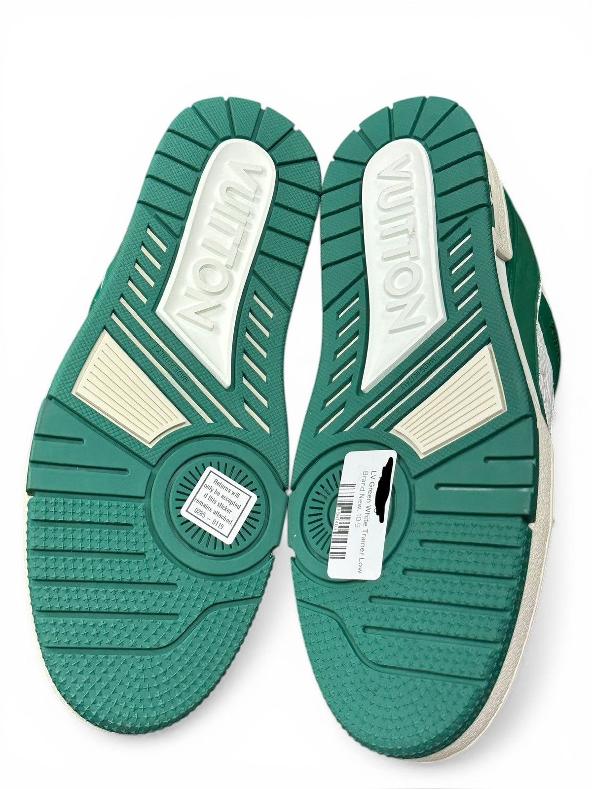 Louis Vuitton Green & White Trainer Low Size US 10.5 / EU 43-44 - 6 Thumbnail
