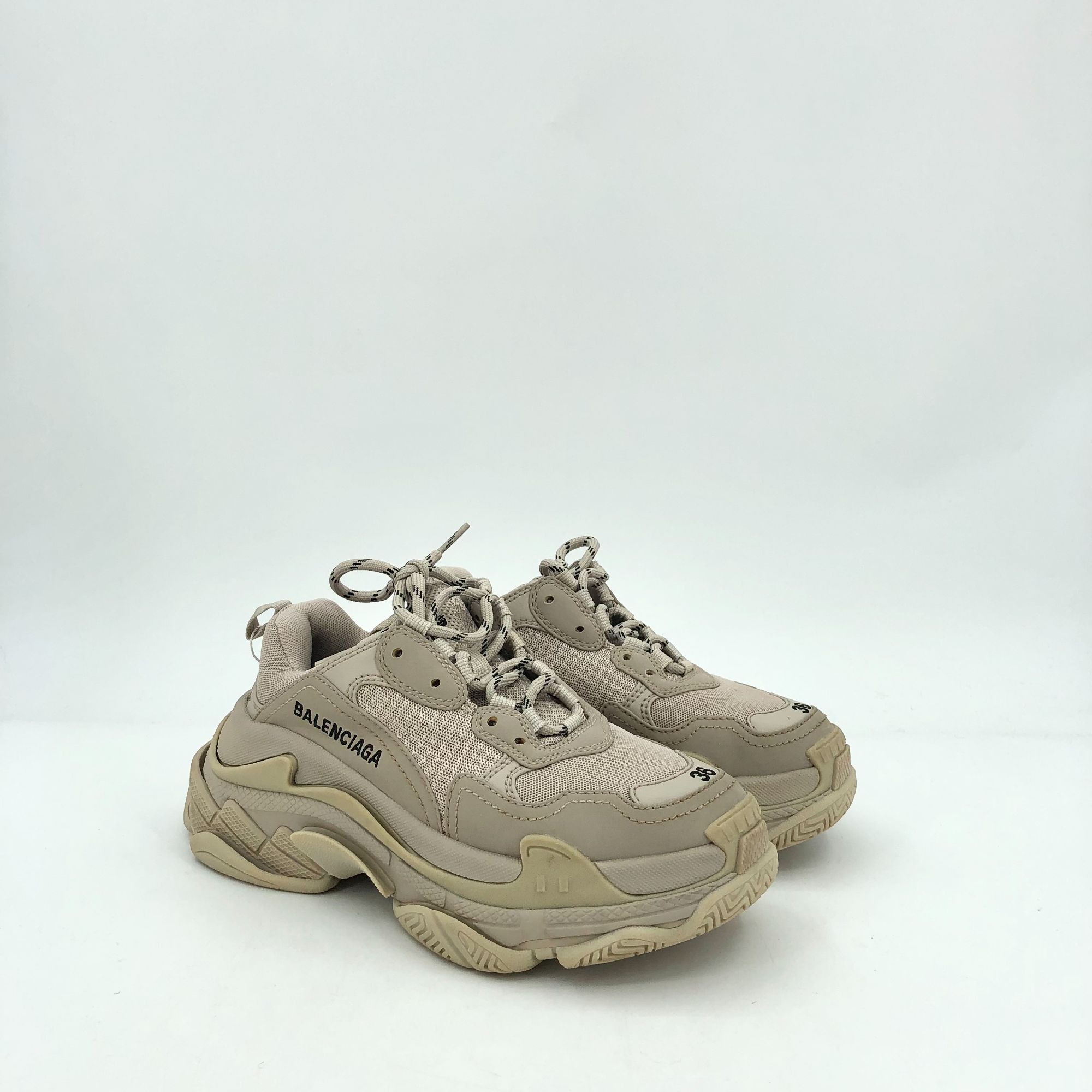 Balenciaga Balenciaga Triple S Womens Leather-Free Lace-Up Chunky Sneak Size US 6 / IT 36 - 9 Thumbnail