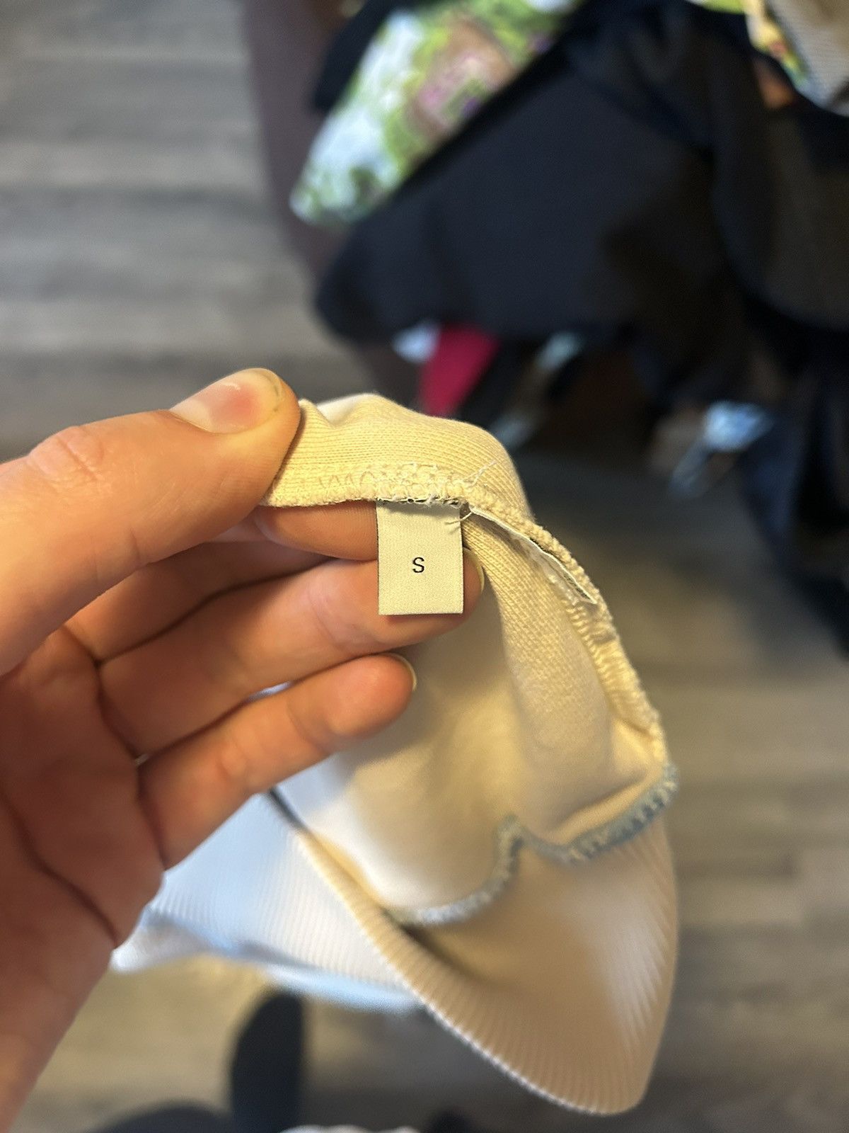 JW Anderson JW Anderson Beige Contrast Stitch Logo Sweatshirt - Size S Size US S / EU 44-46 / 1 - 8 Thumbnail