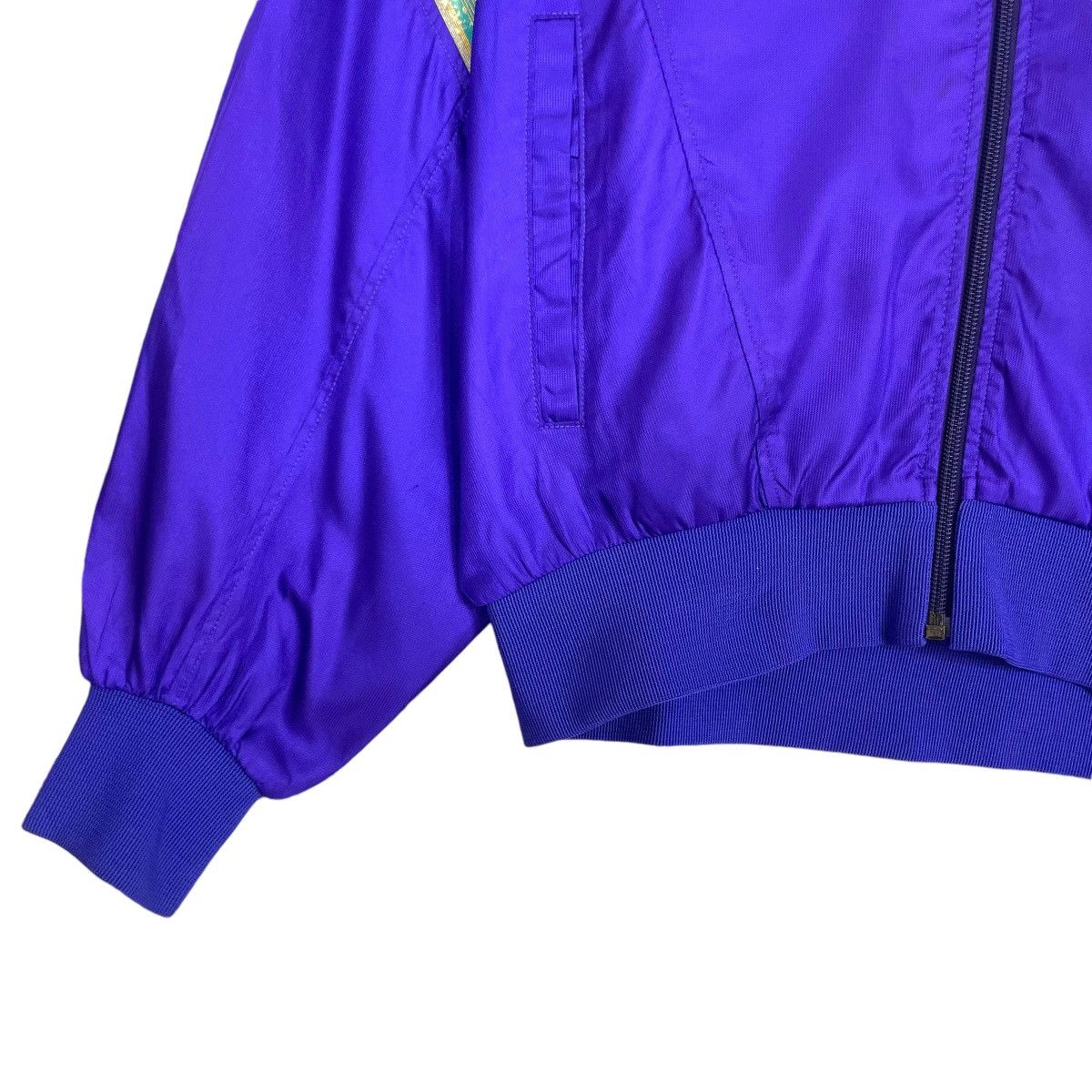 Champion Vintage 90s Champion Windbreaker Jacket Full Zipp Sportwear Size US L / EU 52-54 / 3 - 4 Thumbnail