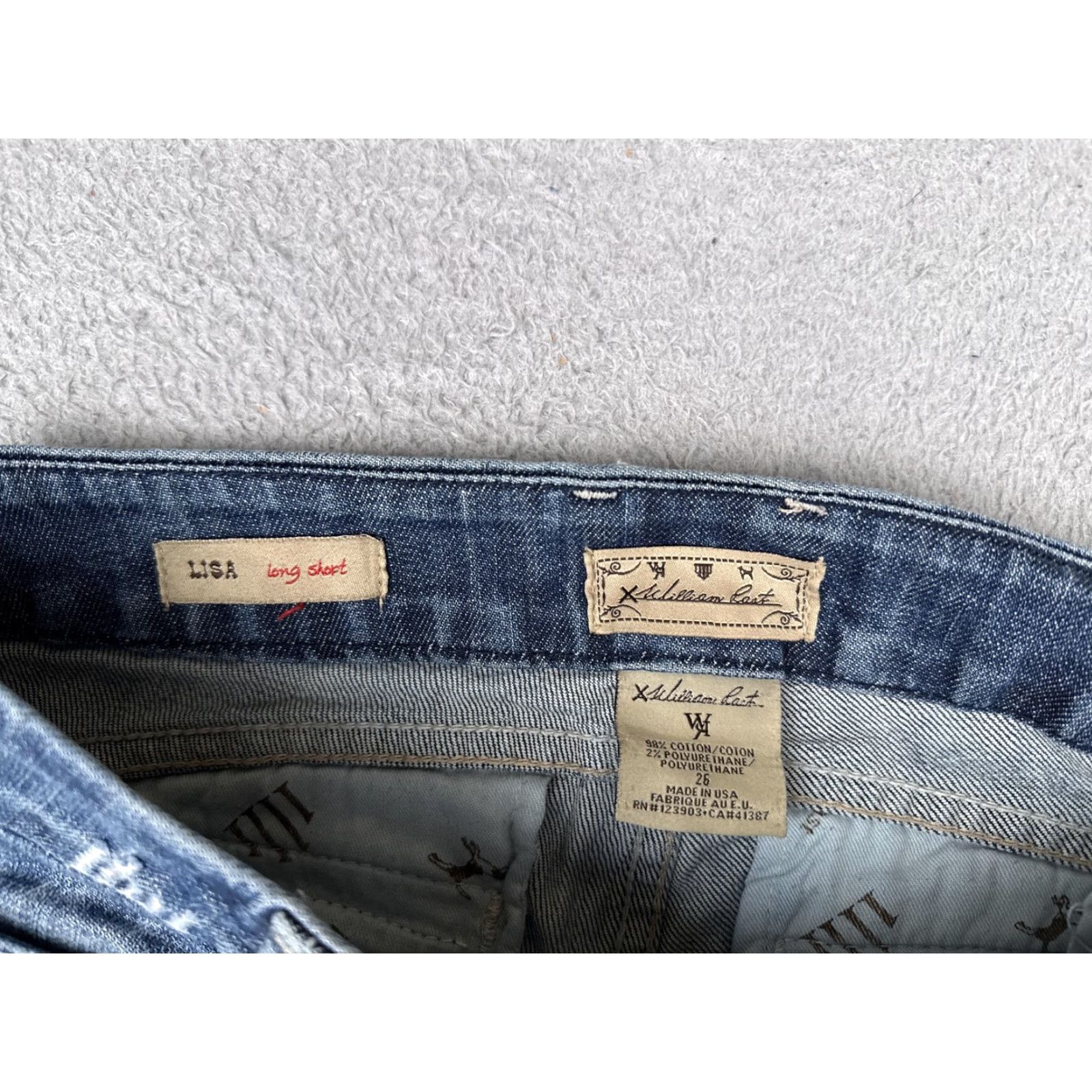 Vintage William Rast Shorts Womens 26x7 Blue Distressed Cut-Off Short Lisa Long Short Denim Size 26" / US 2 / IT 38 - 7 Thumbnail