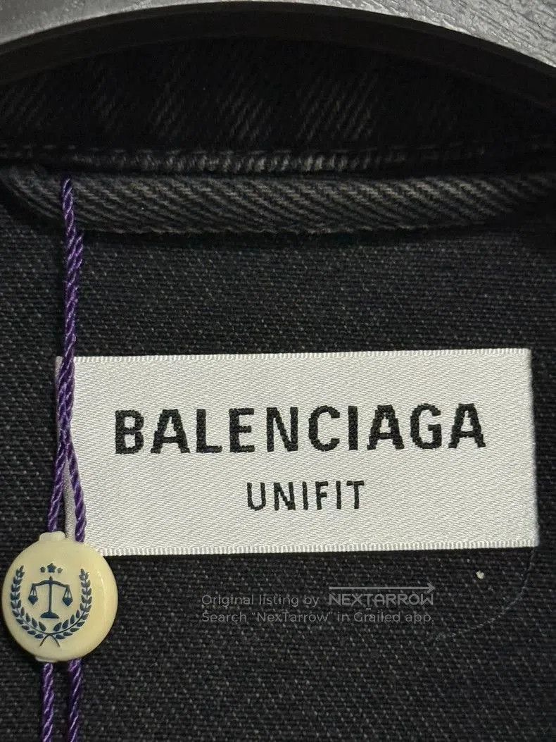 Balenciaga Balenciaga Graffiti Denim Jacket Black. Size US XS / EU 42 / 0 - 5 Thumbnail