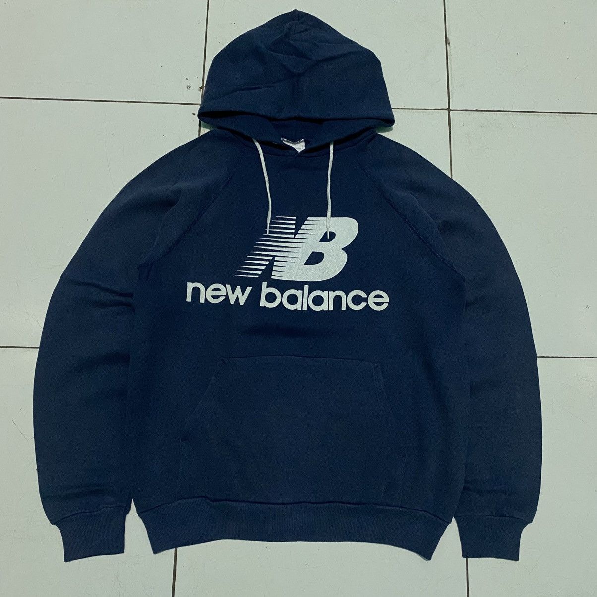 New Balance OG Vintage 90s New Balance Big Logo Pullover Hoodie Size US M / EU 48-50 / 2 - 2 Thumbnail