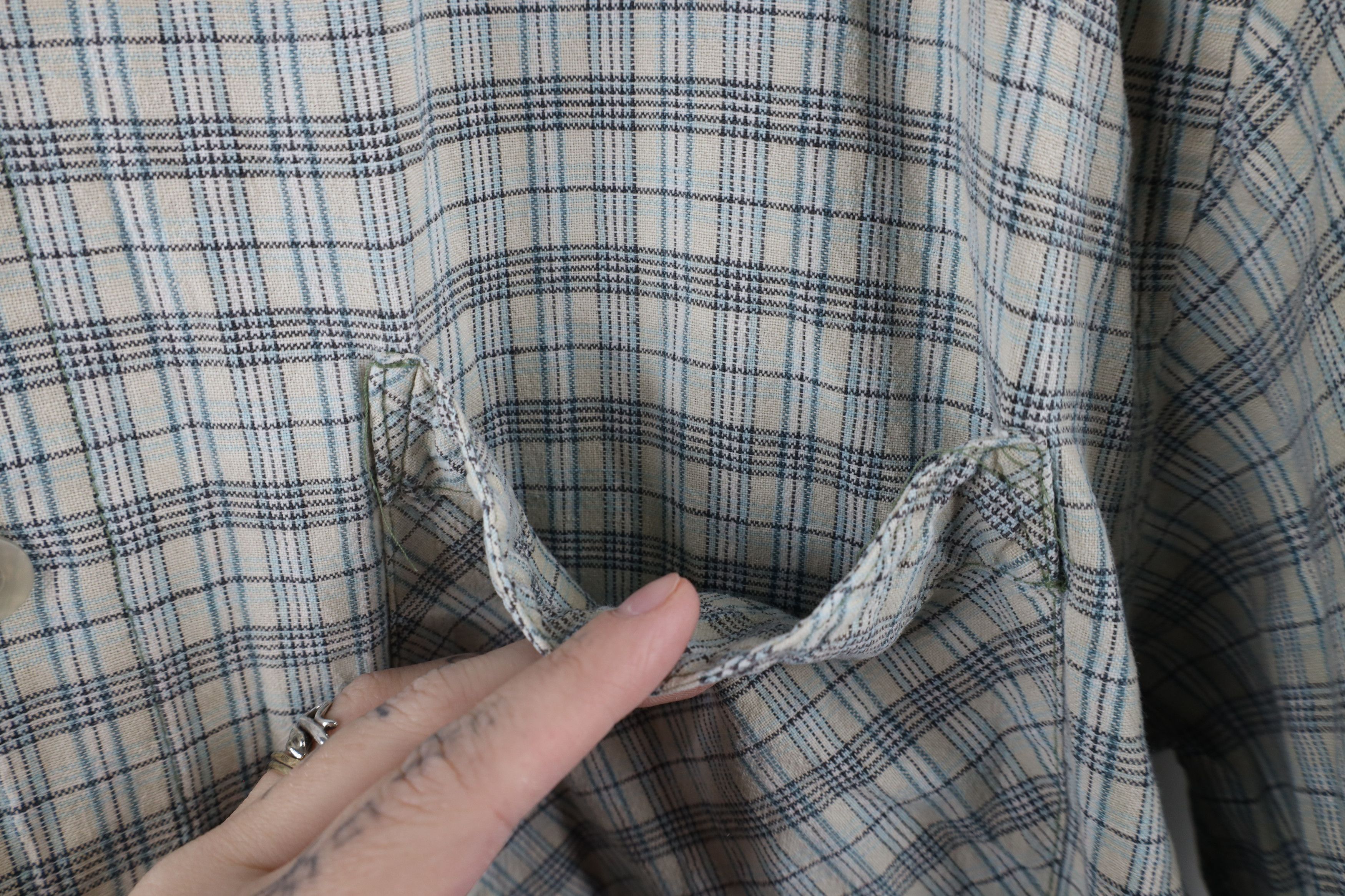 Vintage Vintage 90s Streetwear Short Sleeve Collared Button Shirt Size US L / EU 52-54 / 3 - 4 Thumbnail