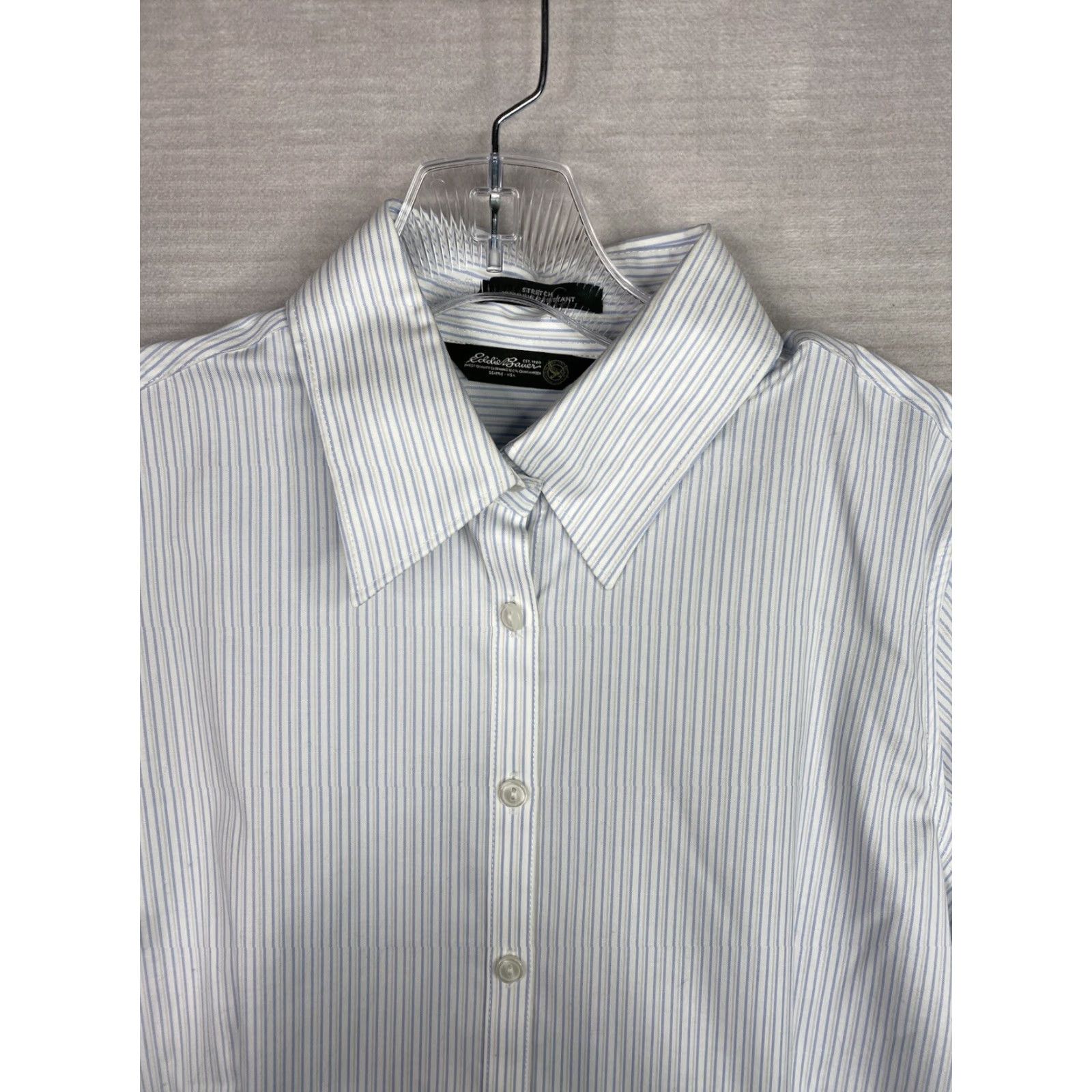 Eddie Bauer Eddie Bauer Shirt Womens M Blue White Stripe Button-Up Knit Stretch Non-Iron Long Sleeve Casual Classic/City/Comfy Multicolor Pattern 3/4 Sleeve Size M / US 6-8 / IT 42-44 - 2 Thumbnail