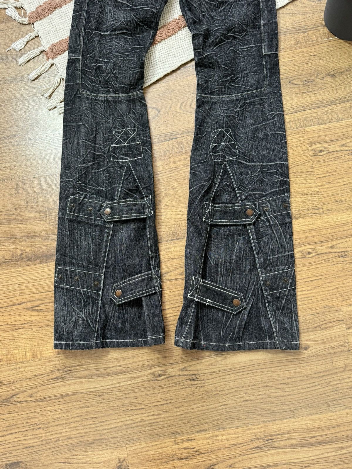 Gianfranco Ferre FERRE Y2K OPIUM STYLE WASHED BONDAGE DENIM PANTS Size 26" / US 2 / IT 38 - 5 Thumbnail