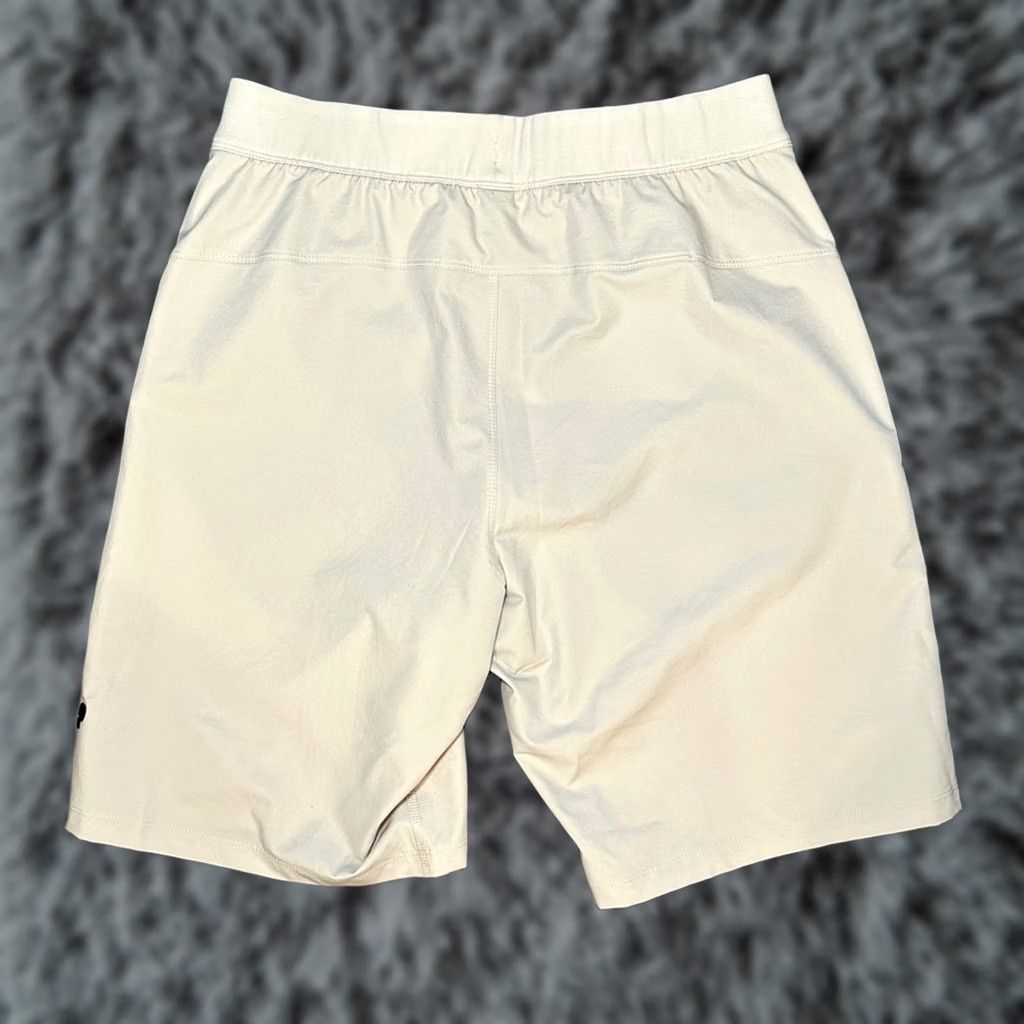 Vintage Public Rec Shorts - Sand 30 Linerless Flex Athletic Men's 30 Regular Cream NWT Size US 30 / EU 46 - 1 Thumbnail