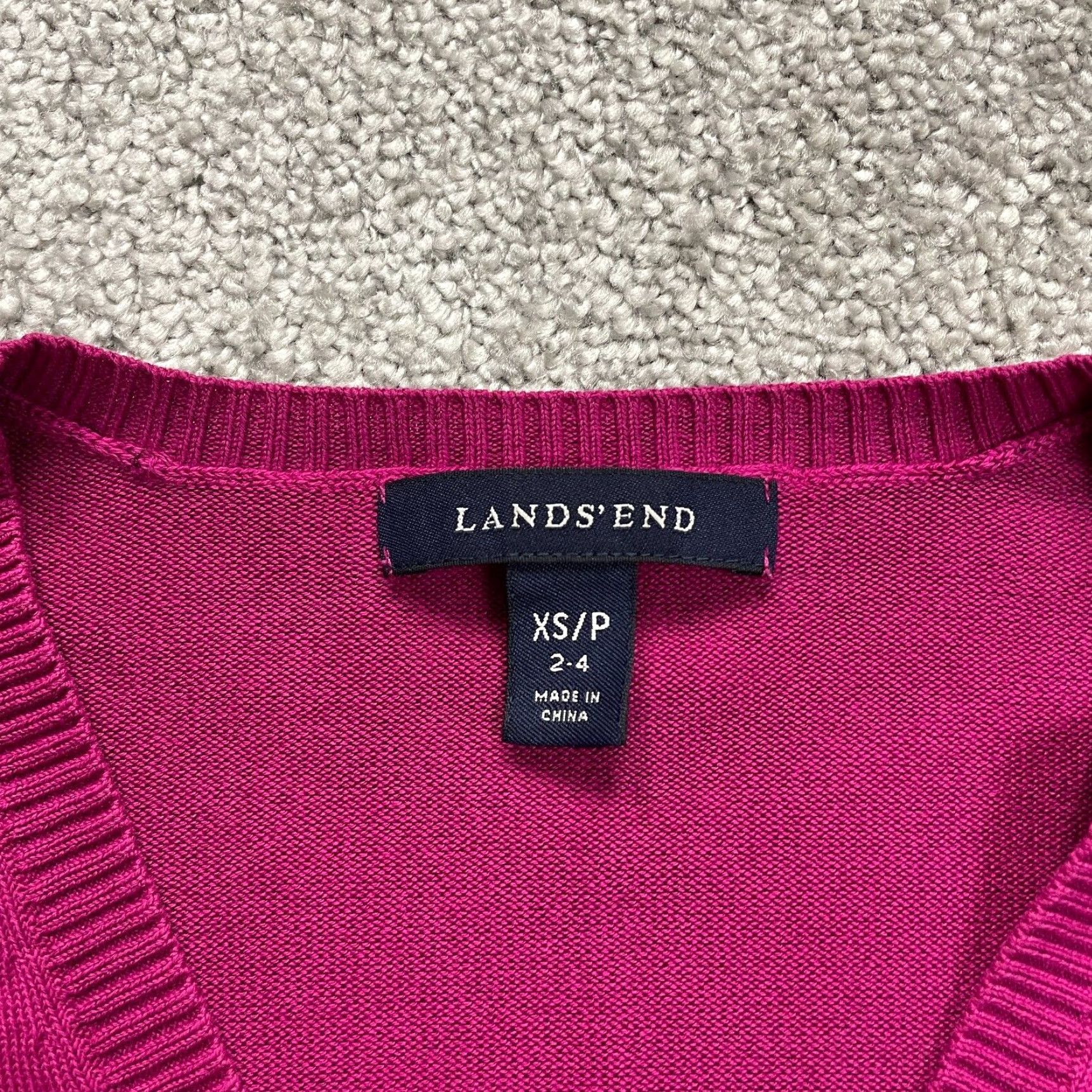 Lands' End Lands' End Sweater Women XS Fuchsia Pink V-Neck Tight Knit Casual Workwear Size XS / US 0-2 / IT 36-38 - 4 Thumbnail