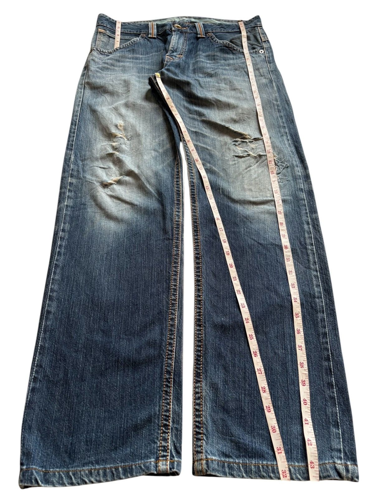 Edwin Exclusive Vintage Edwin Mud Wash Distressed Rip Loose Jean Size US 35 - 13 Thumbnail