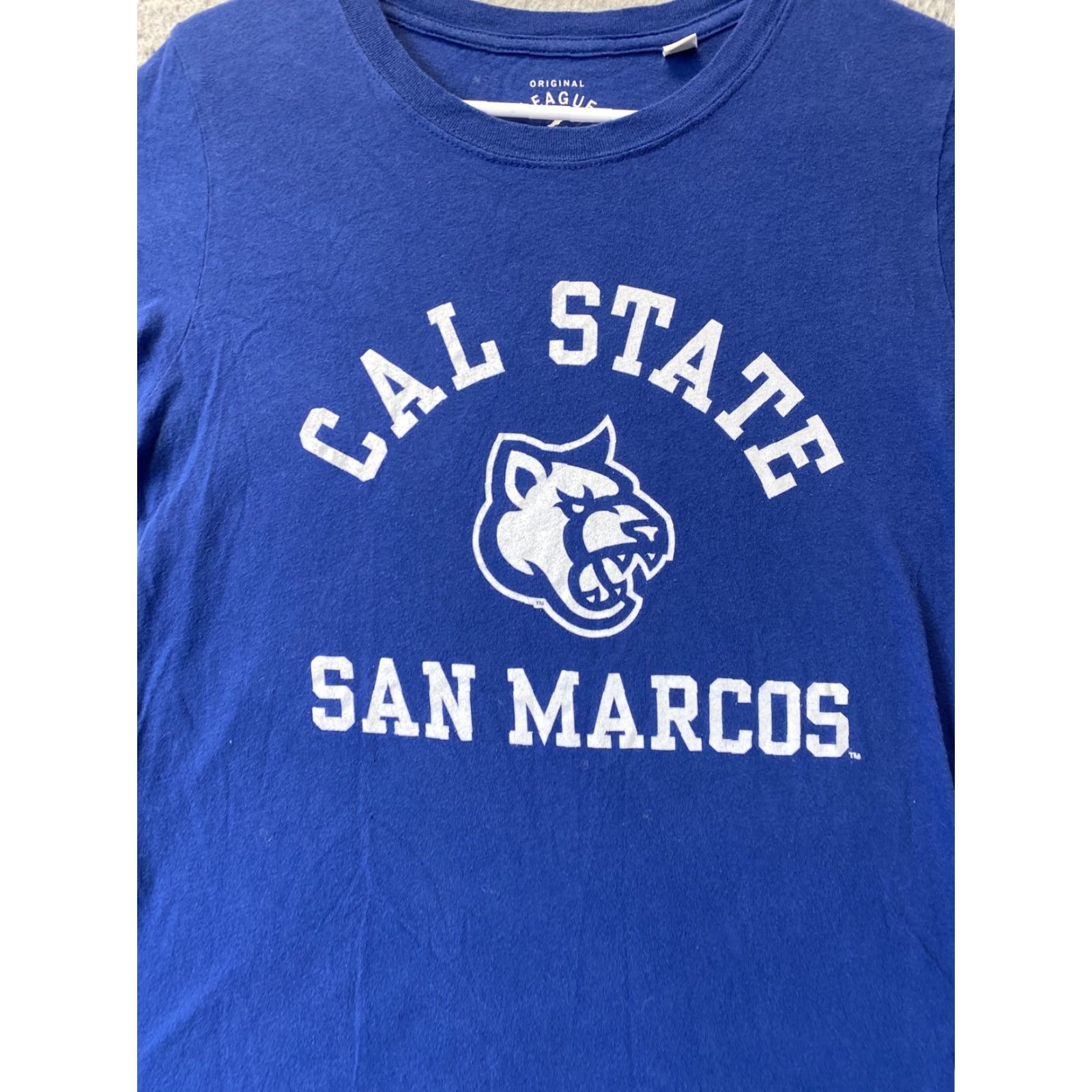 Vintage VINTAGE? (no) Original League Cal State San Marcos T-Shirt Blue Women M Adult Regular Short Sleeve College Tee 47-70 Size M / US 6-8 / IT 42-44 - 2 Thumbnail