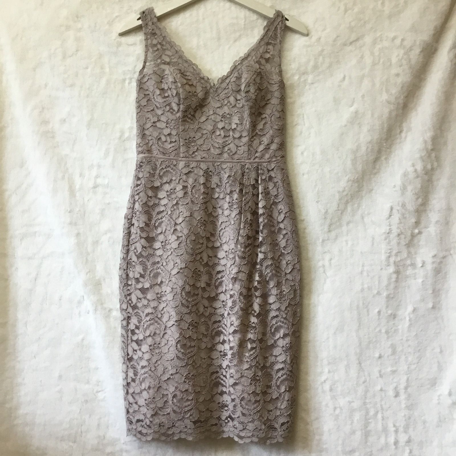 Other David Bridal Short Mocha Lace Dress with V-Neck Size XS / US 0-2 / IT 36-38 - 3 Thumbnail