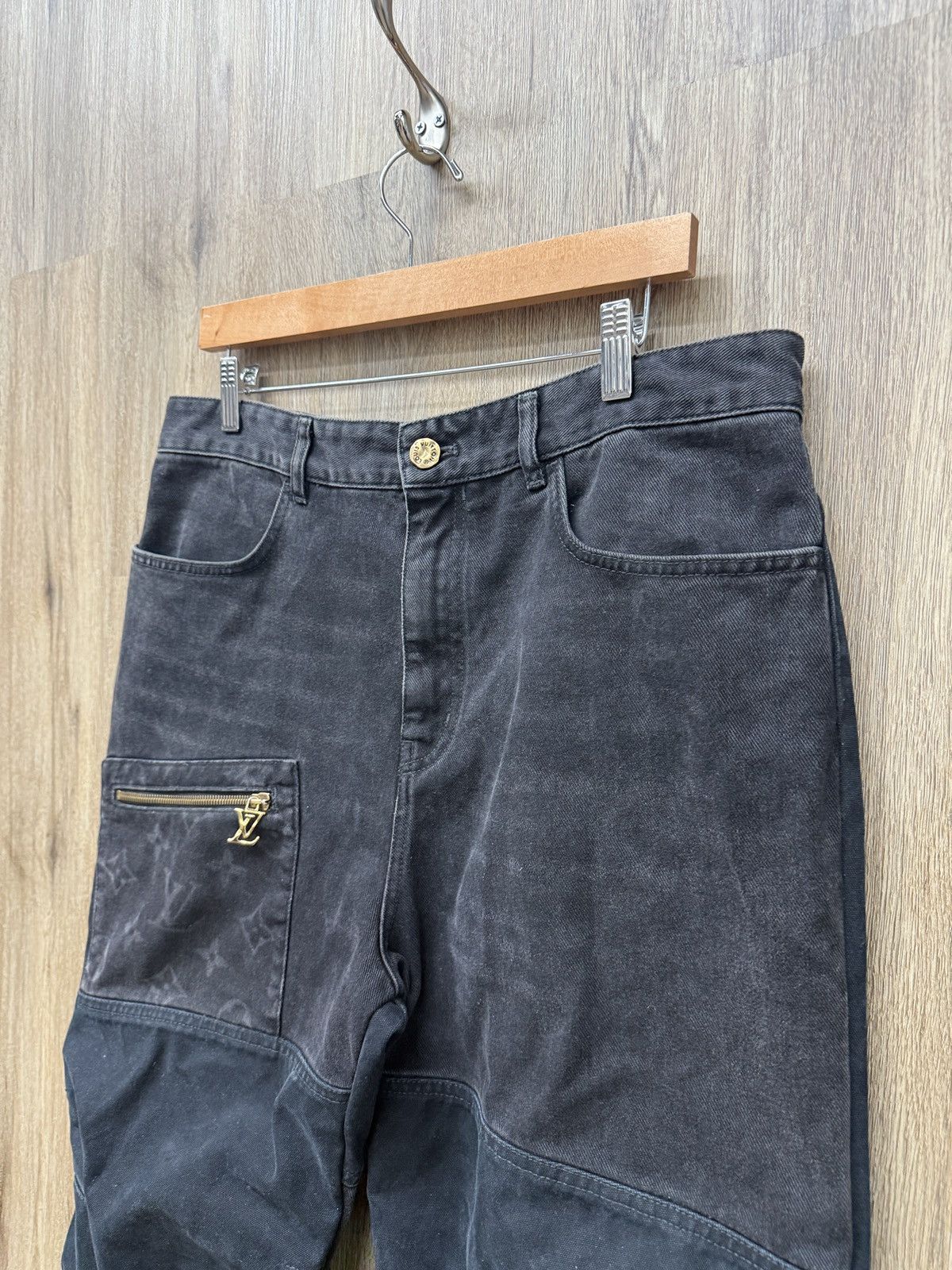 Louis Vuitton Louis Vuttion Black Monogram Denim Carpenters Size US 32 / EU 48 - 5 Thumbnail