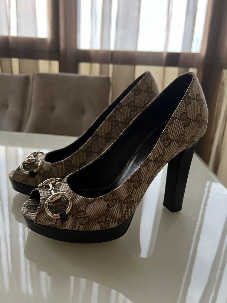 Gucci Gucci GG Logo Canvas Heels shoes Size US 9 / IT 39 - 1 Thumbnail