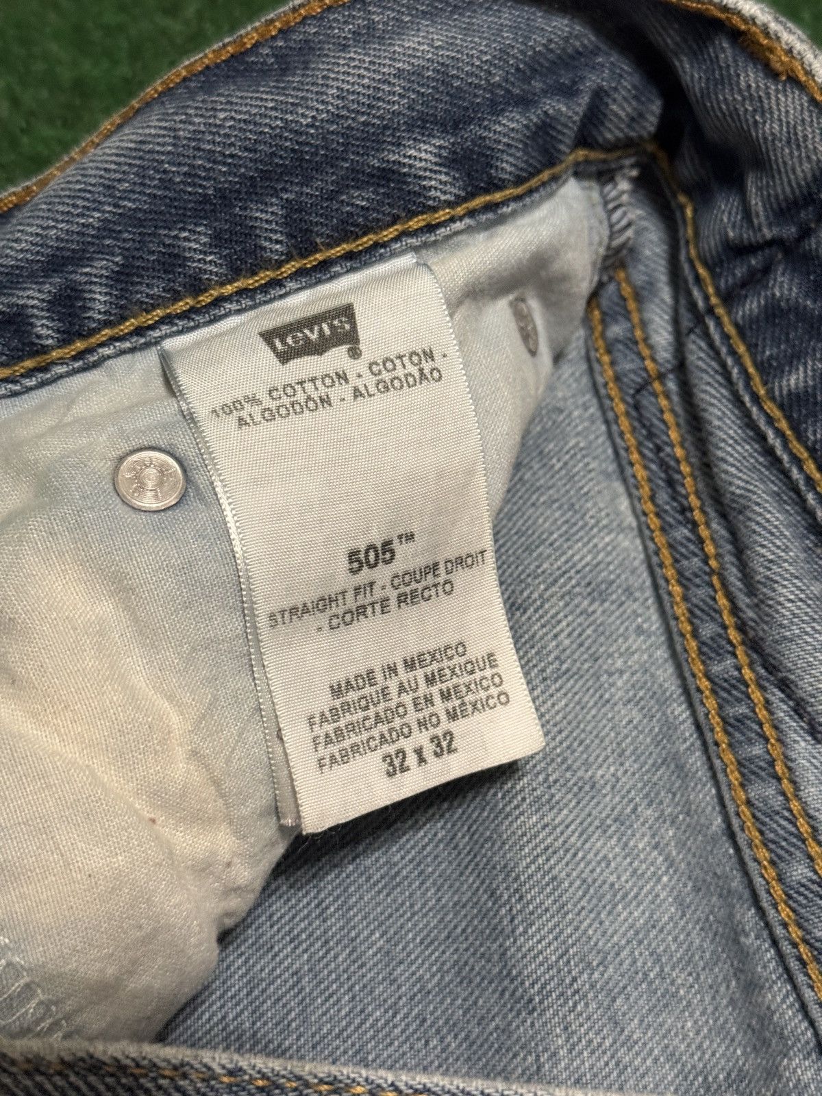 Levi's Y2K Levi Cutoff Jorts Regular Fit Grunge Skater Denim Shorts Size US 33 - 4 Thumbnail