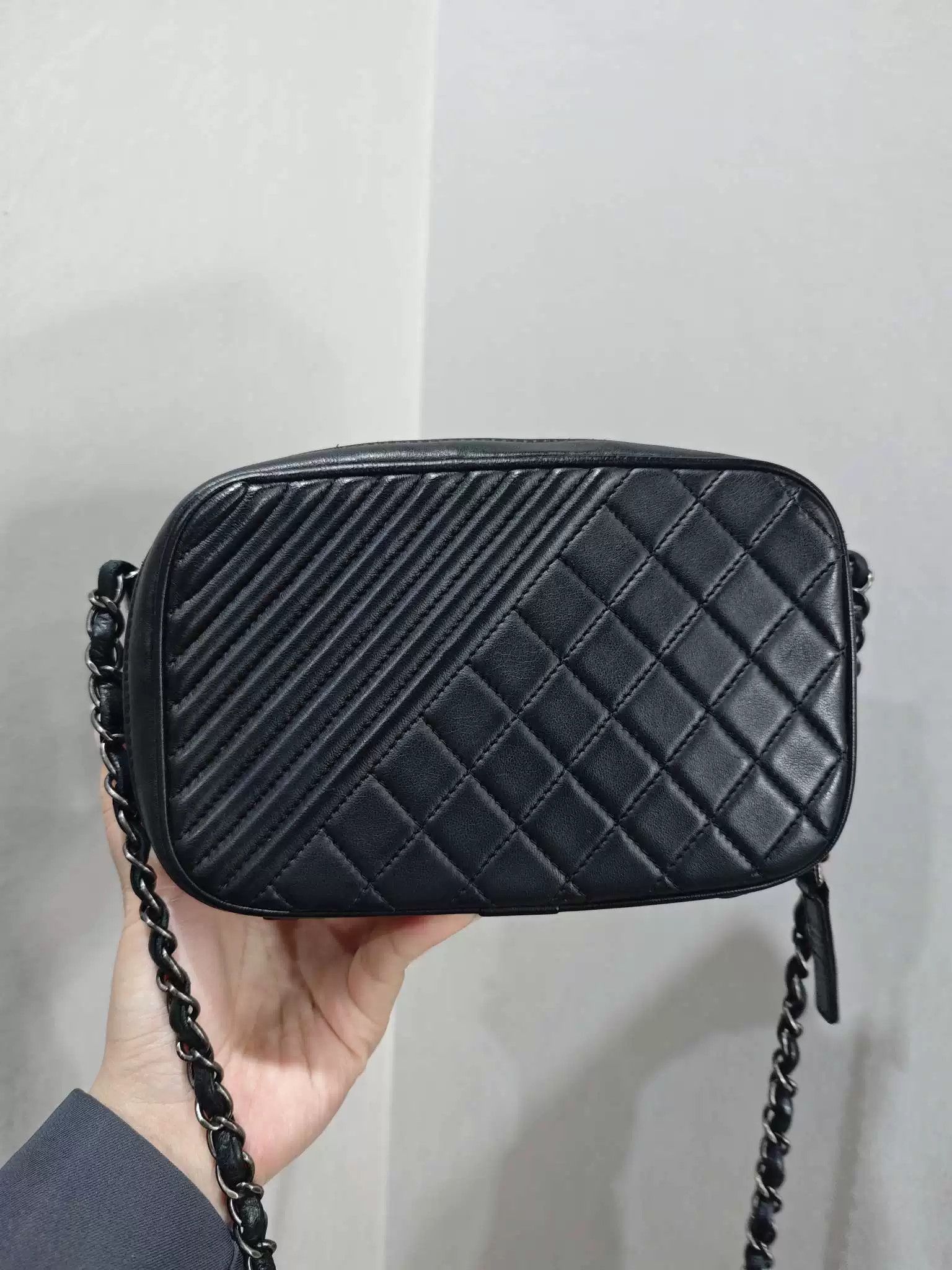 Chanel Pre-loved Bag Very good condition Size ONE SIZE - 1 Thumbnail