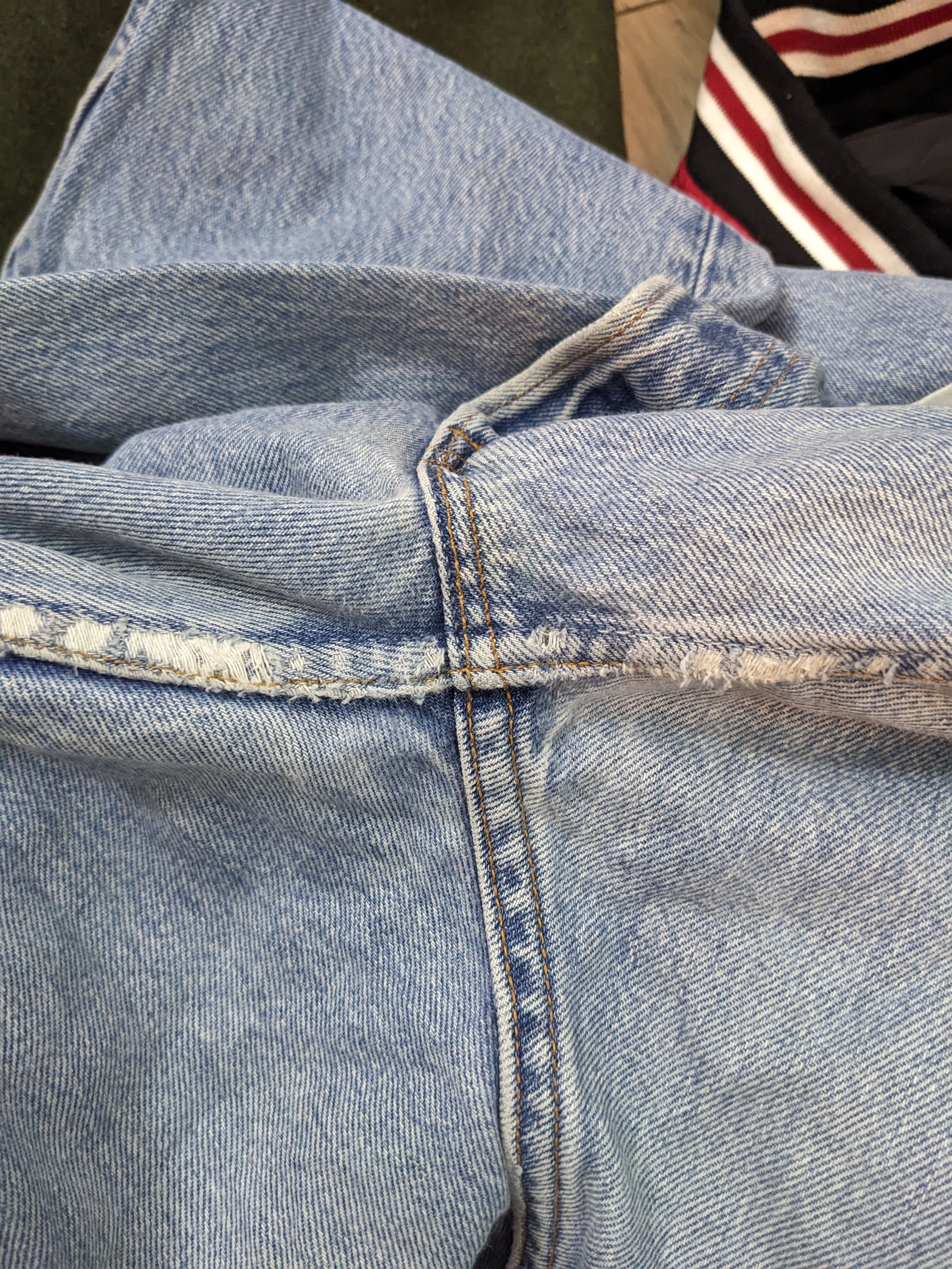 Levi's Vintage Rare Denim Pants Jeans Blue Levi's 501 33x34 Size US 33 - 13 Thumbnail