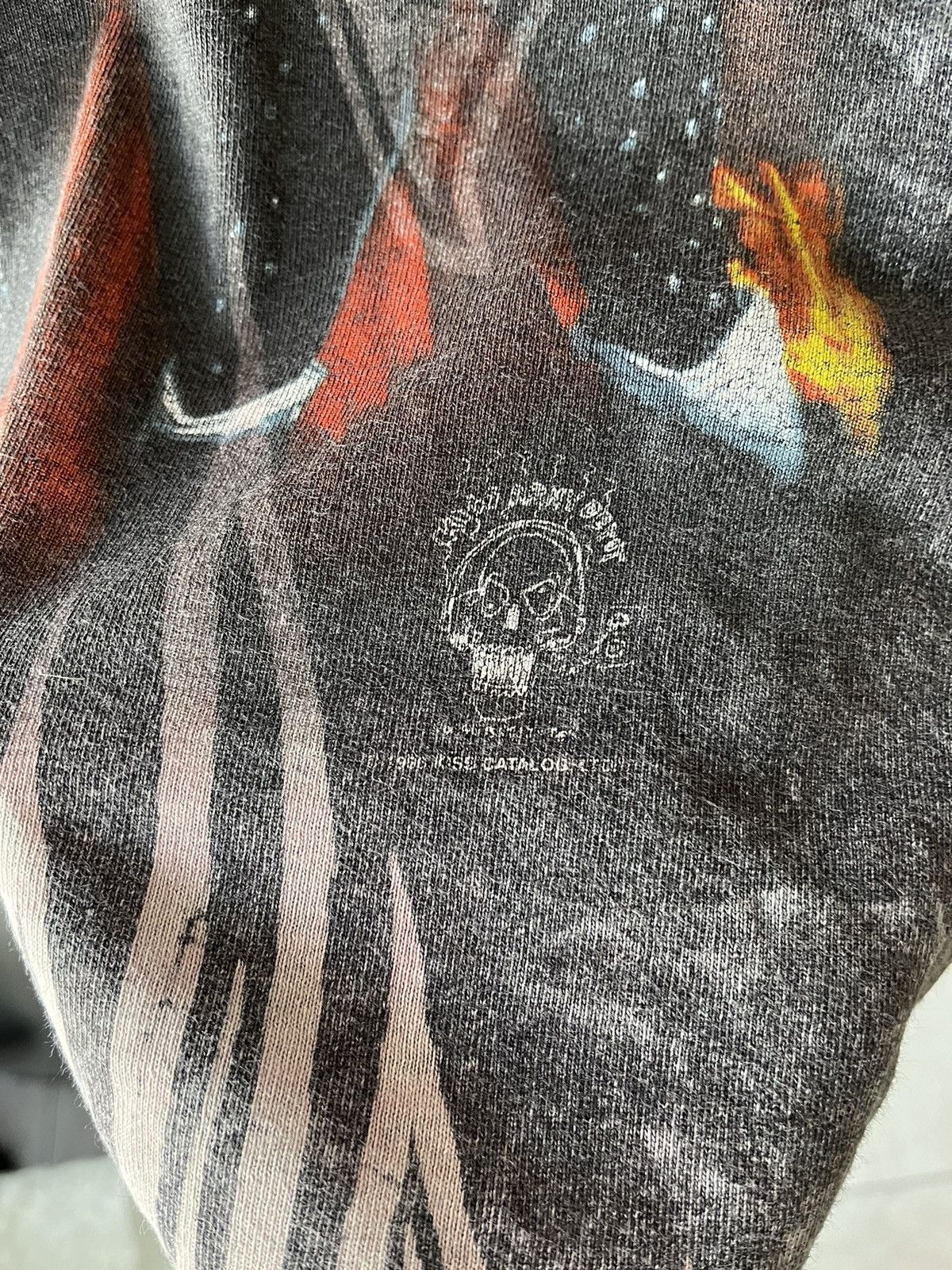 Band Tees VINTAGE 1996 KISS FLAME TSHIRT Size US L / EU 52-54 / 3 - 4 Thumbnail