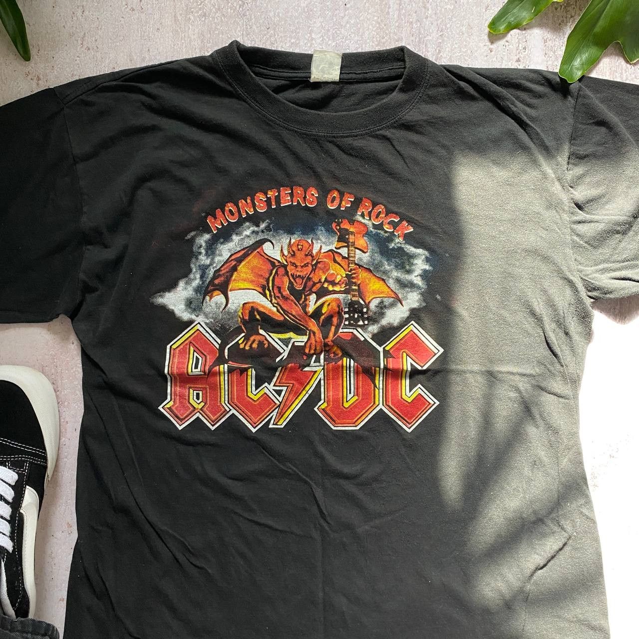 Band Tees VINTAGE 90S AC/DC AMAZING FADED THRASHED BOXY TOUR T SHIRT Size US M / EU 48-50 / 2 - 2 Thumbnail