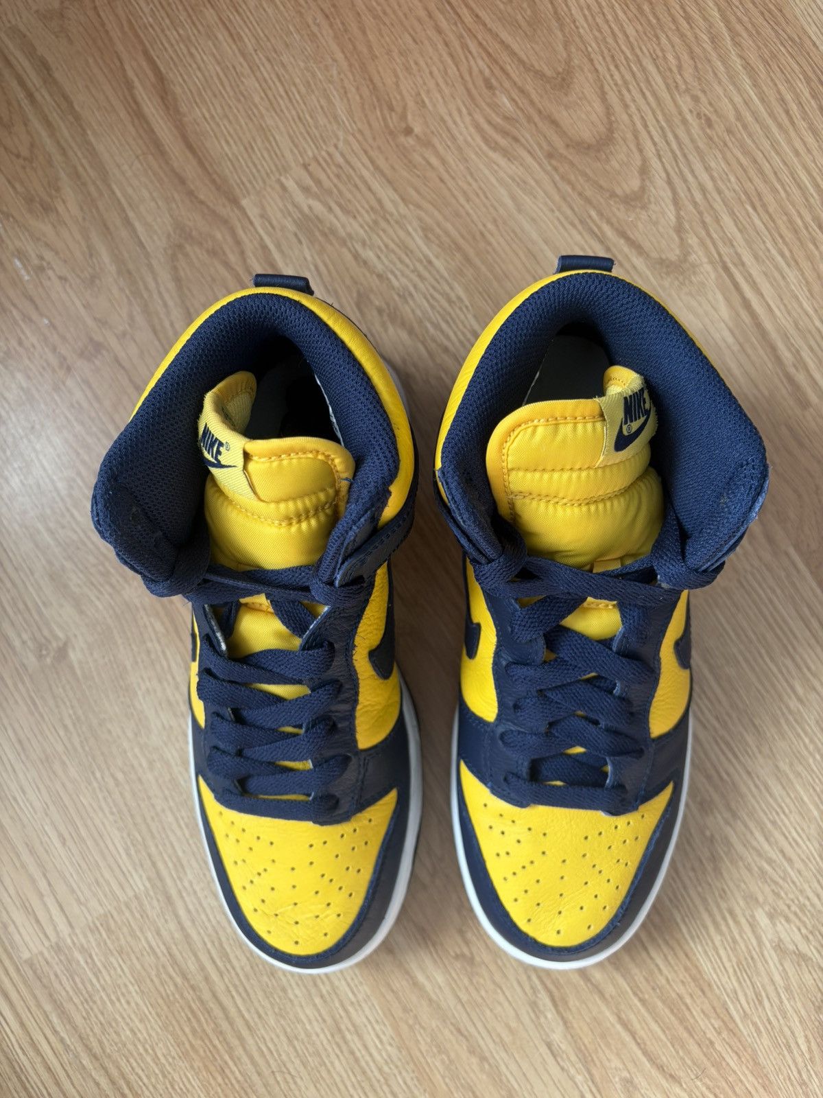 Nike 2016 Rare Nike Dunk High Michigan Size US 7.5 / IT 37.5 - 4 Thumbnail