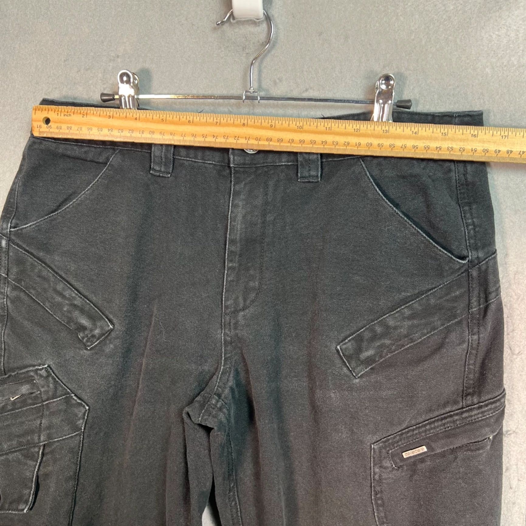 Pelle Pelle VINTAGE Pelle Pelle Jeans Black Straight Leg Cargo Pants Adult Mens 32x31 Cotton 100% Black Mens Size US 32 / EU 48 - 5 Thumbnail