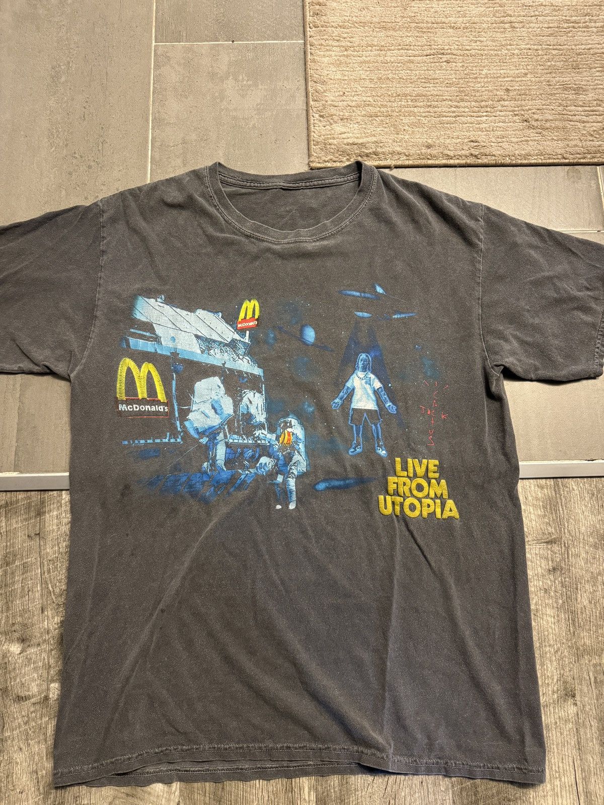 Pre-owned Nike X Travis Scott Cactus Jack Live From Utopia Shirt Size L