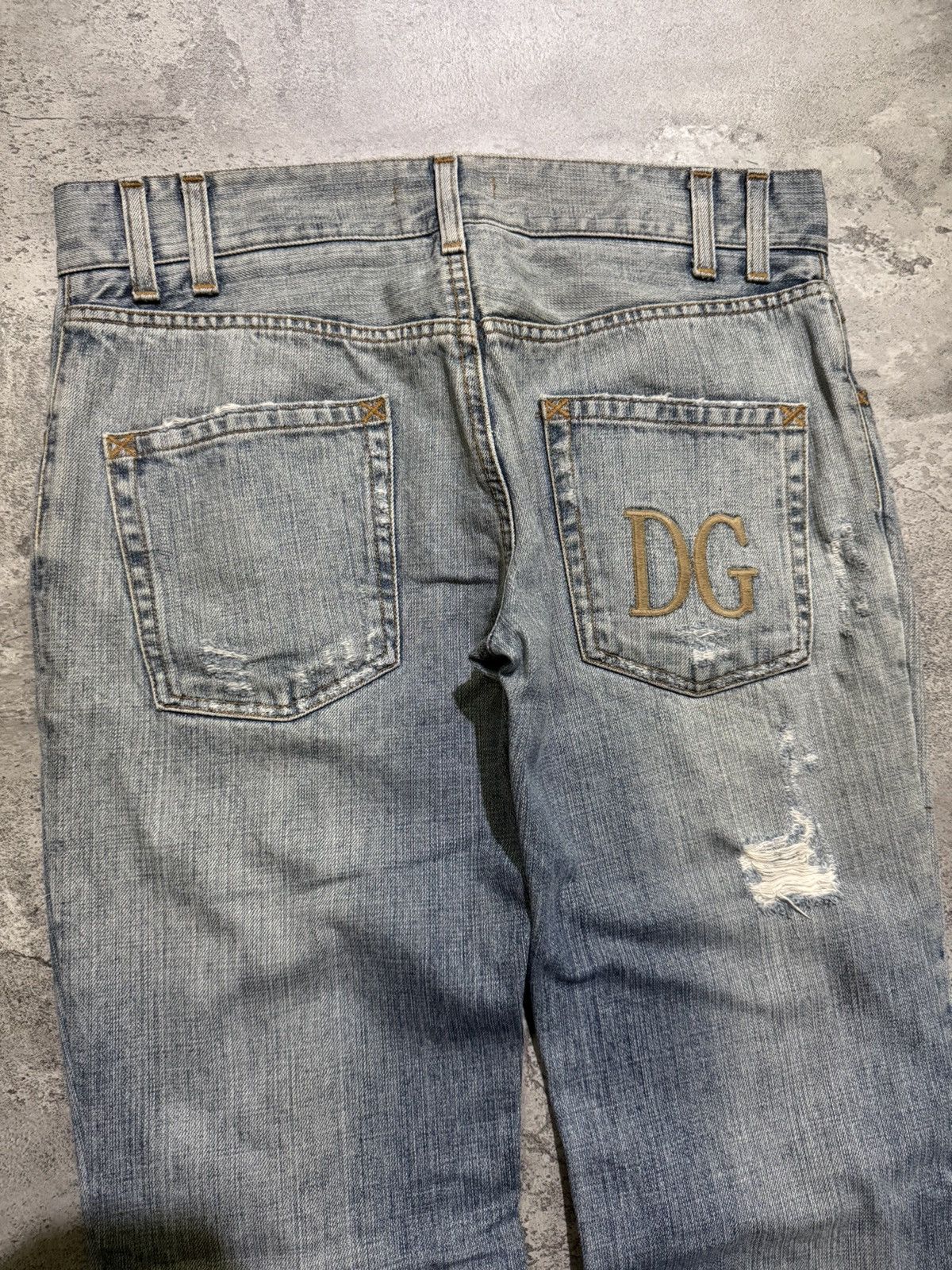 Dolce & Gabbana Dolce & Gabbana Distressed bootcut jeans Size US 33 - 4 Thumbnail